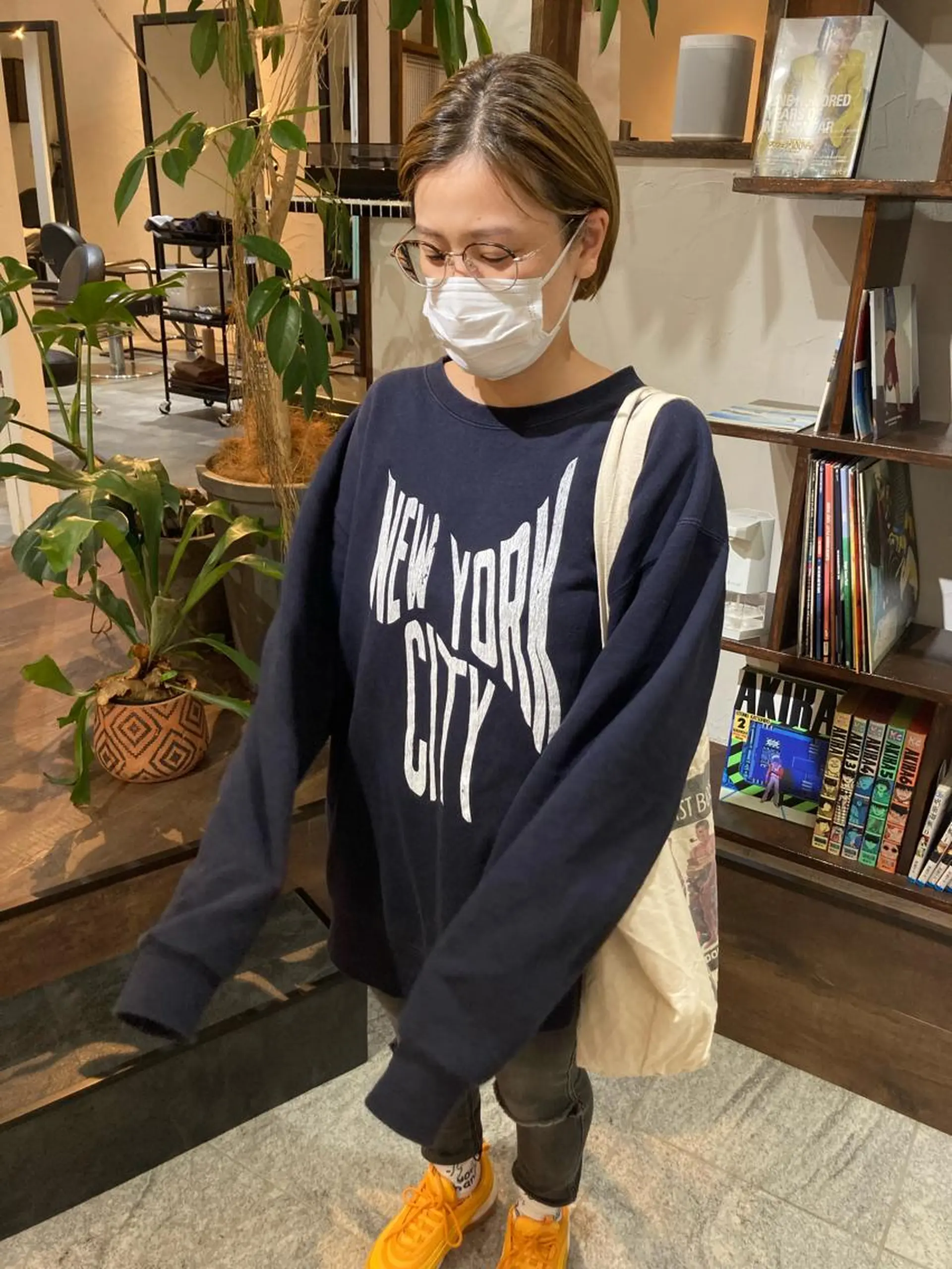 ショート ハイライト カット ヘアカラー トリートメント 金田 夏野のヘアスタイル