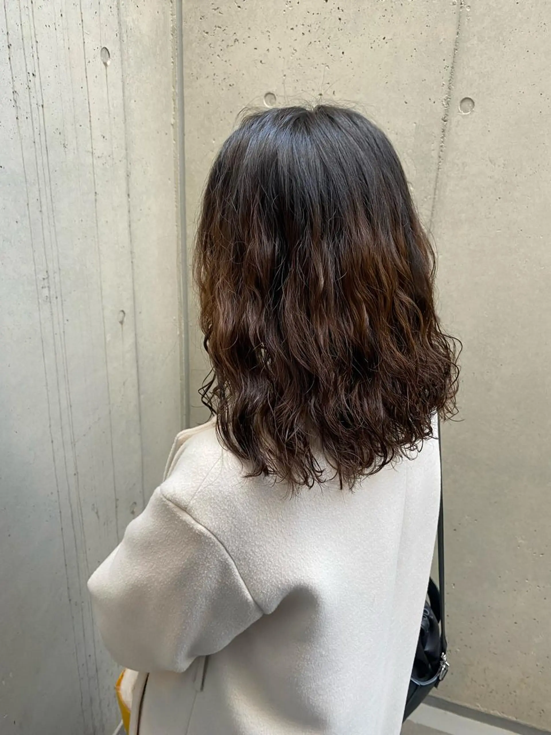 ミディアム パーマ ミディアムパーマ デジタルパーマ カット パーマ トリートメント ✨透明感カラー✨ 🦖佐々木未来🦕のヘアスタイル