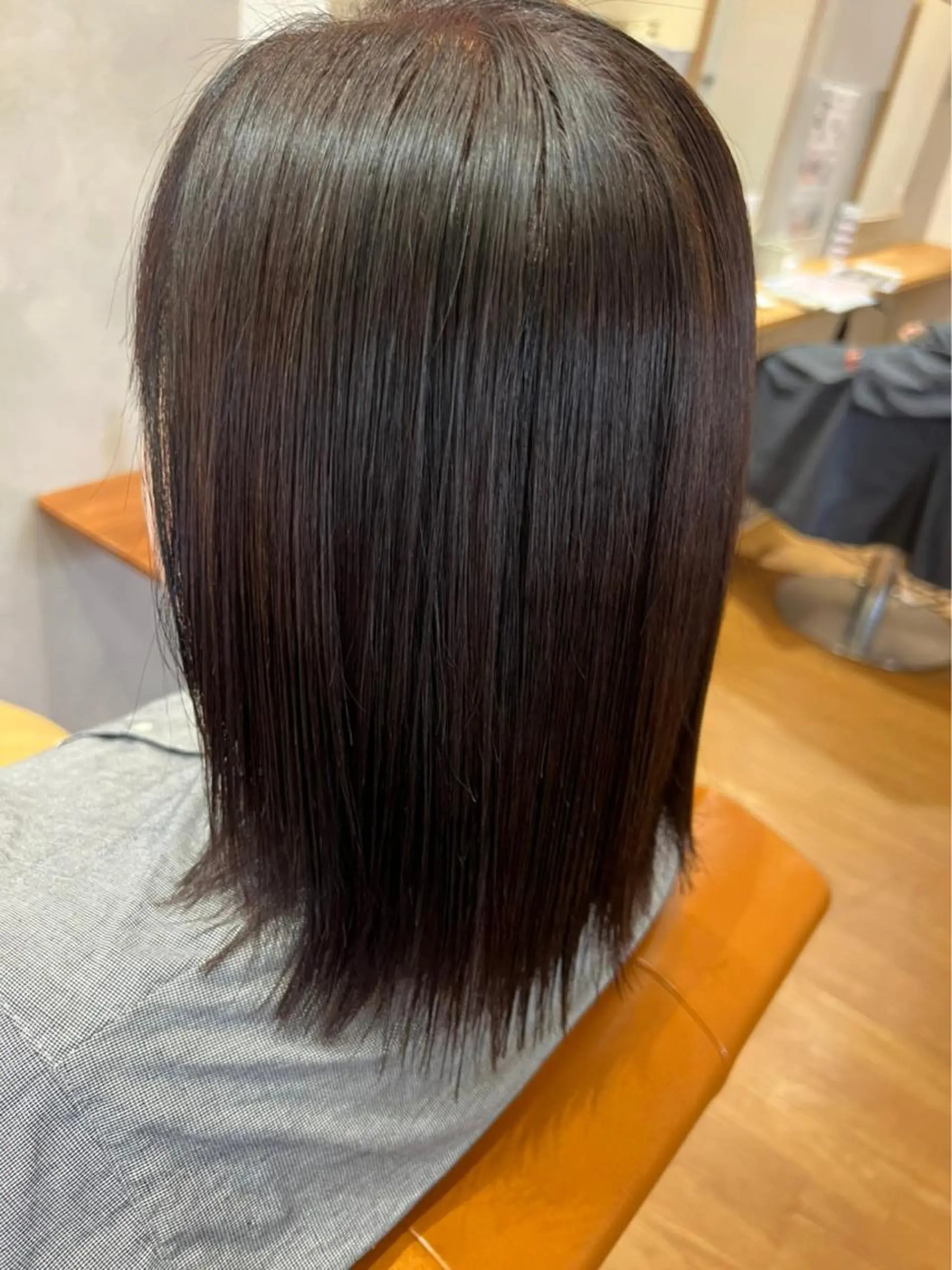 ロング カット ヘアカラー chillout🌱 武田安未のヘアスタイル