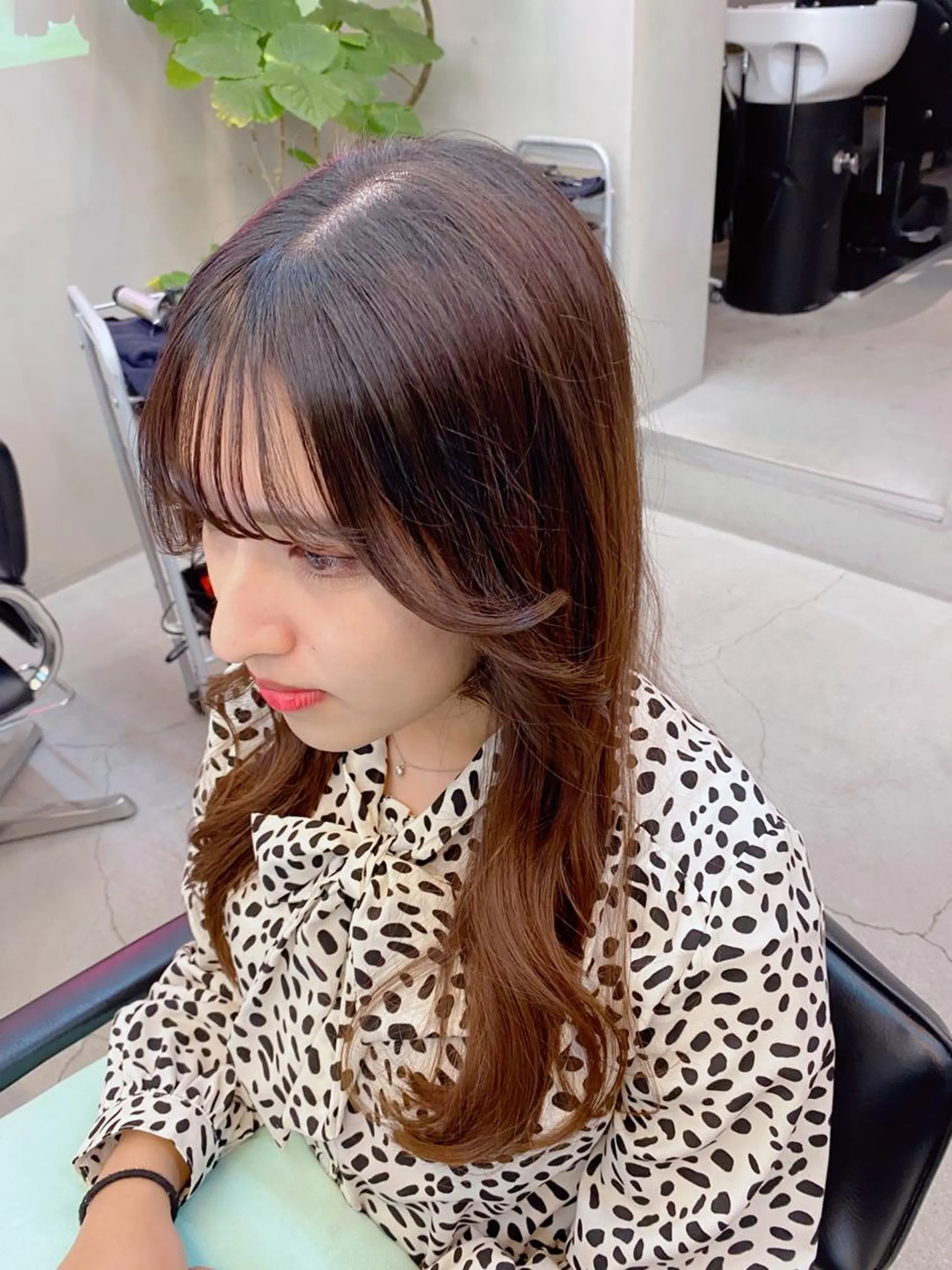 ロング カット トリートメント 岡野 静華のヘアスタイル