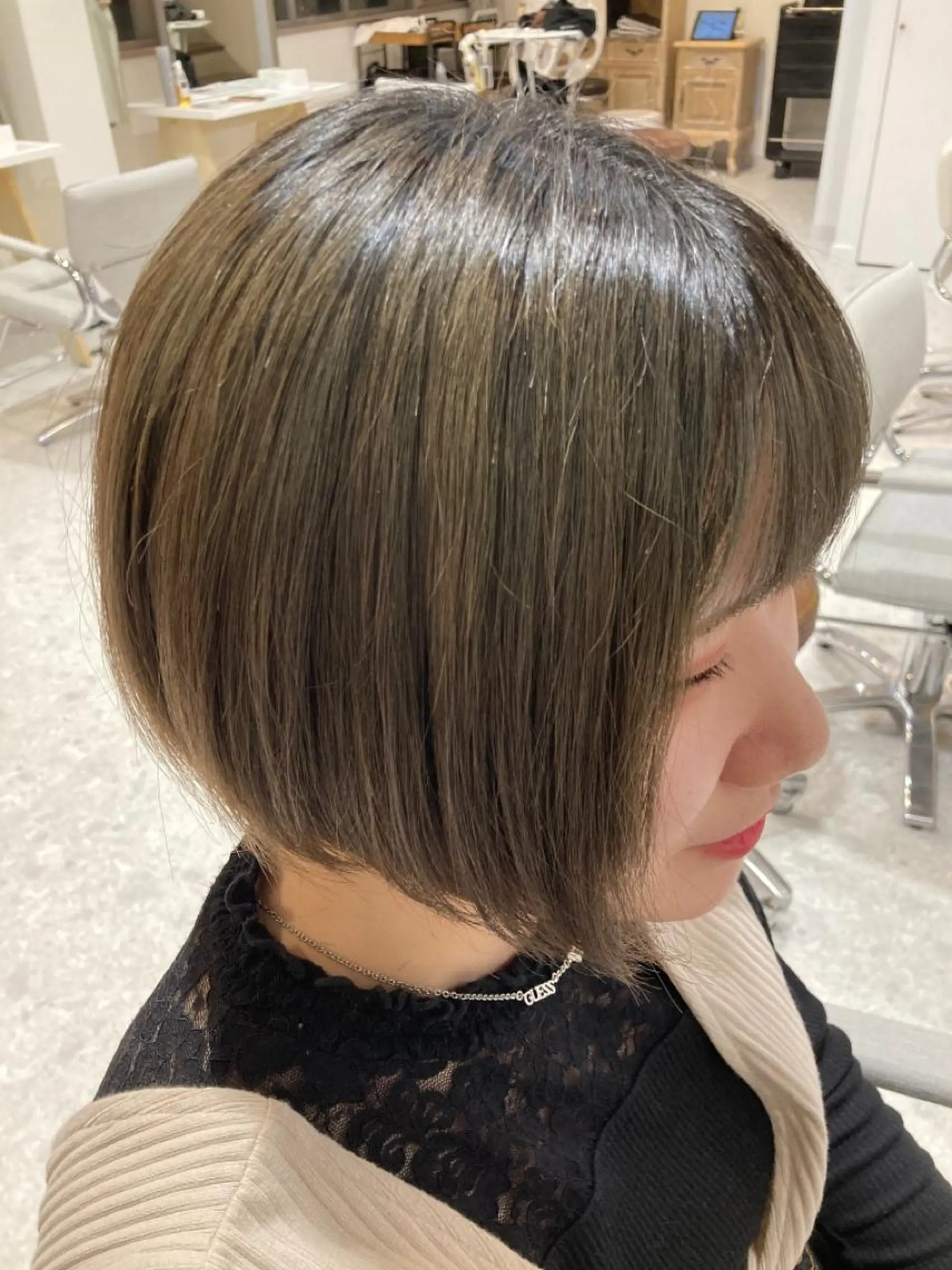 ショート ナルセナツキ 👾ハイトーン👾のヘアスタイル