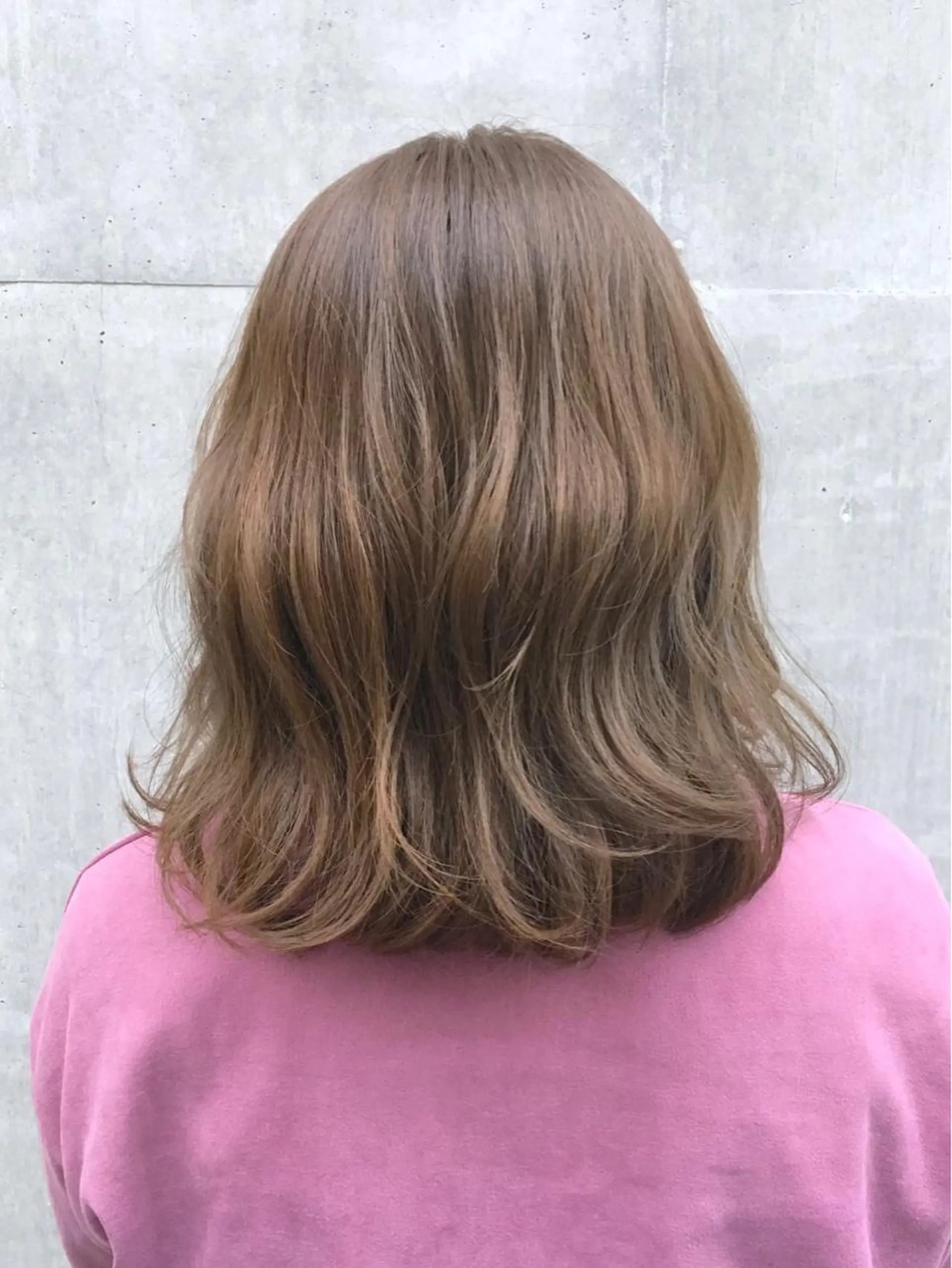 ミディアム カラー ブルーカラー ブルージュ go today shaire salon 本店所属・yoshi ☆のヘアスタイル