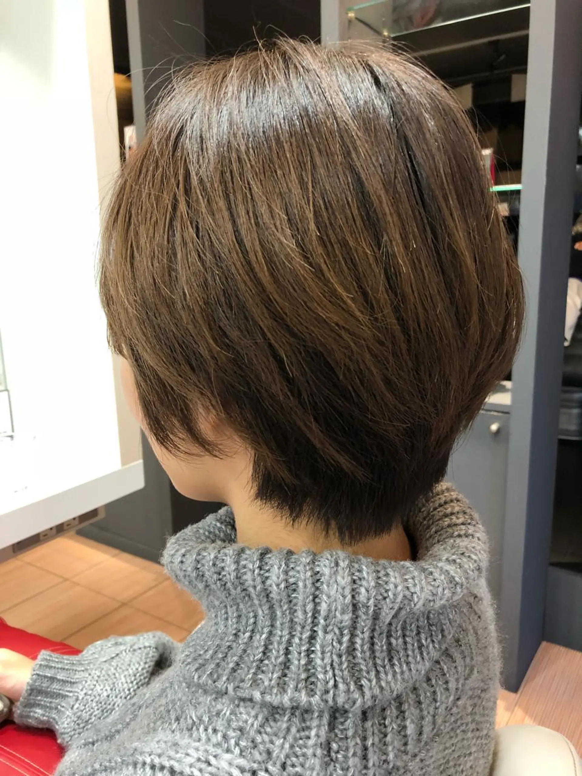 ショート ショートヘア 手櫛でストレート/ 人生を変える美髪へのヘアスタイル