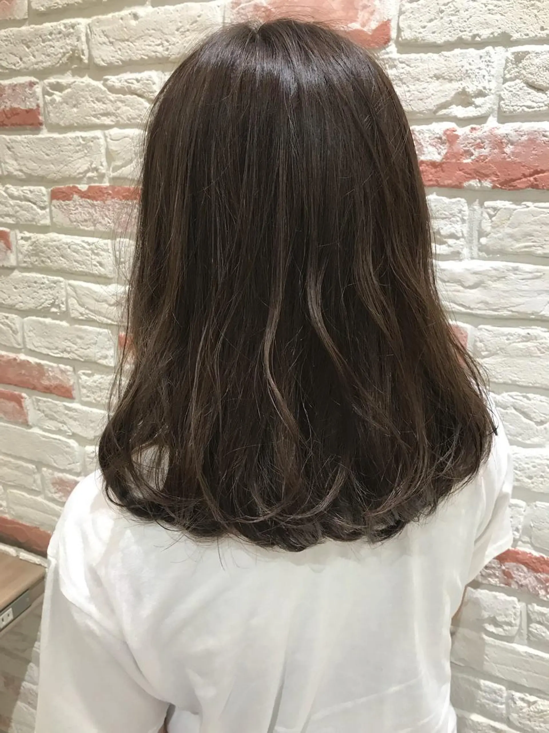 セミロング ヘアカラー 新宿 木下拓哉のヘアスタイル