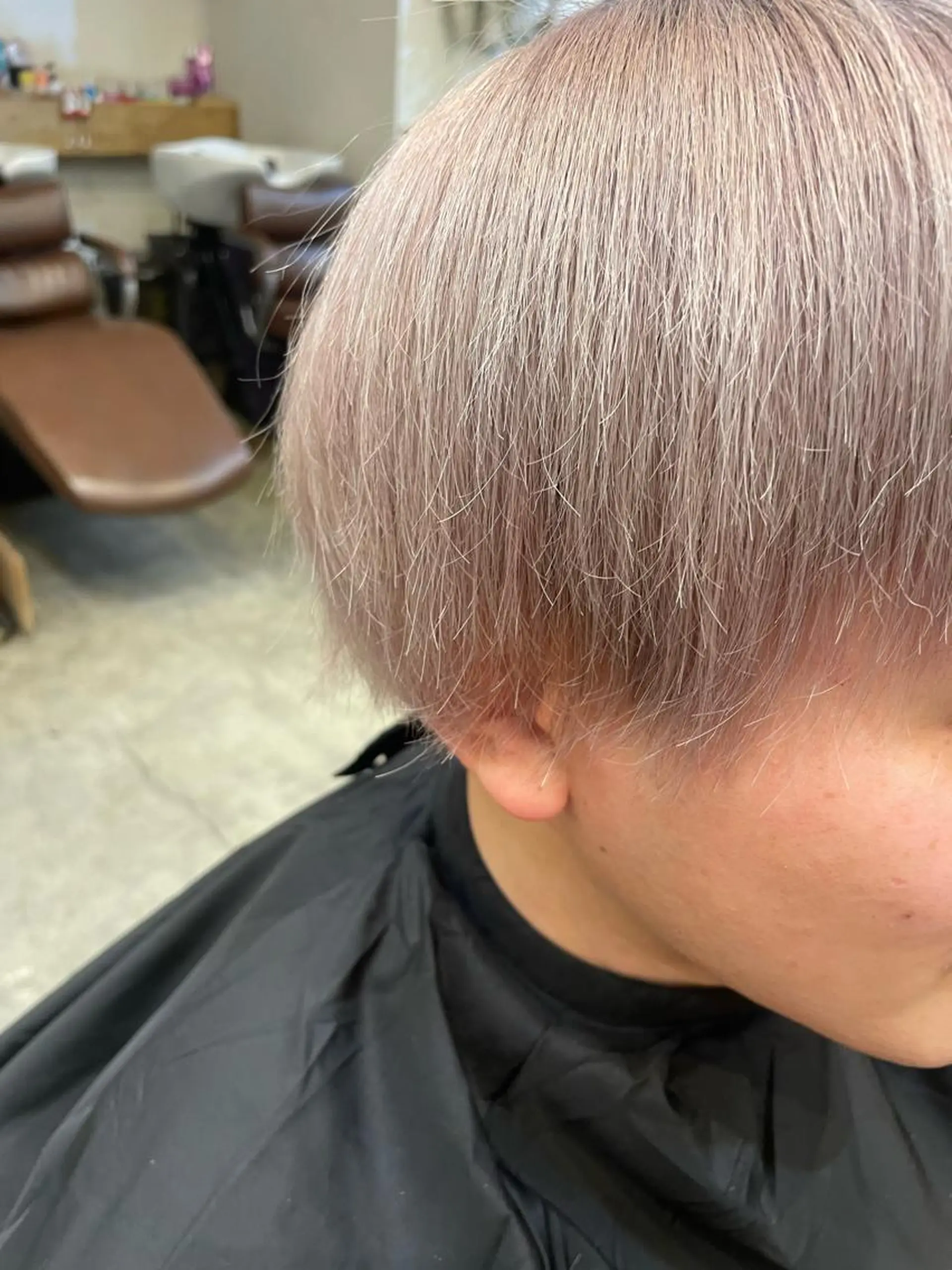カラー ハイトーンカラー ショートカット いちば　ゆなのヘアスタイル