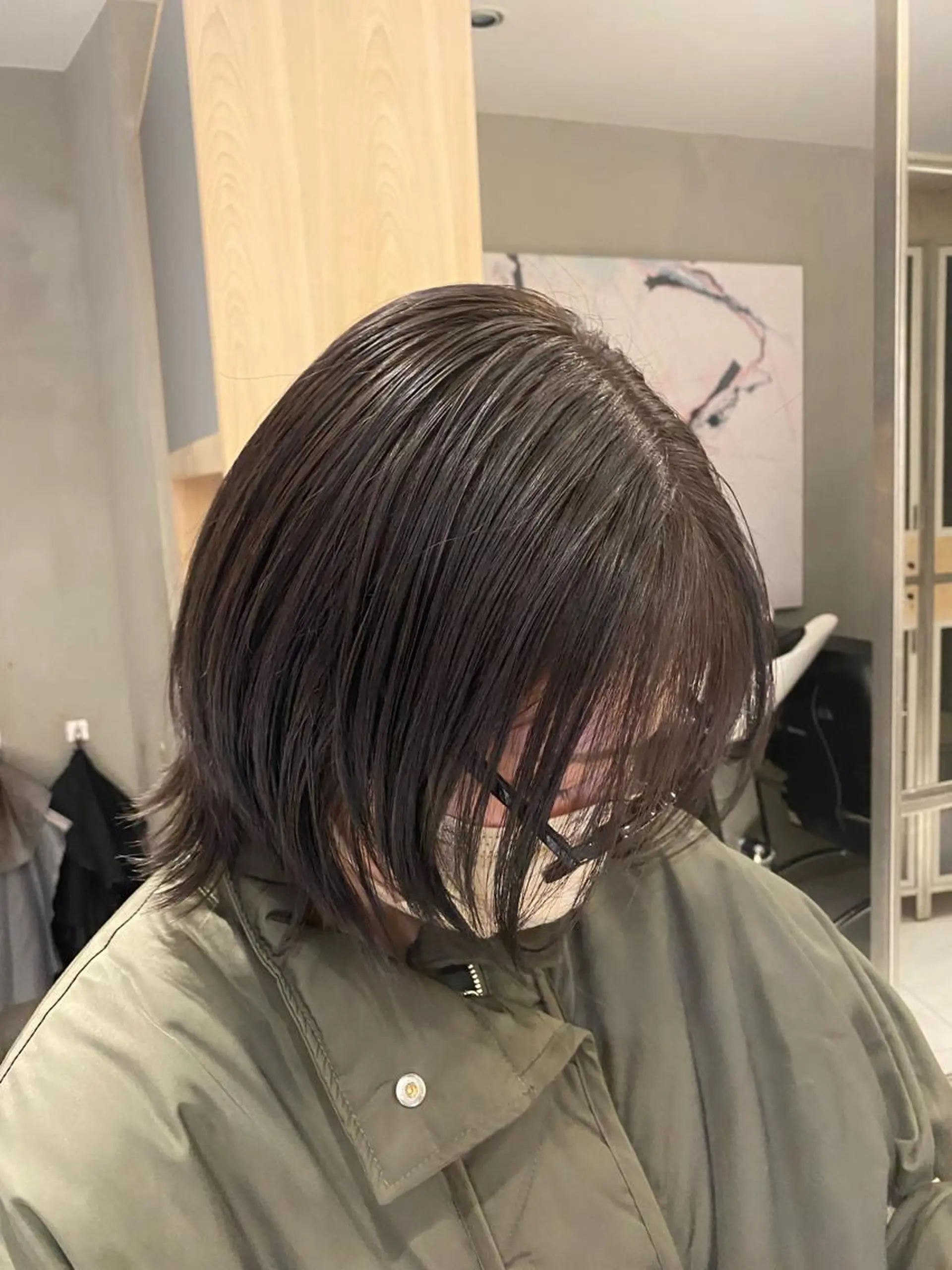 ショート カラー ヘアアレンジ ヘアカラー トリートメント ヘッドスパ ヘアセット 艶髪/ダークトーン 🩶丸山日向のヘアスタイル