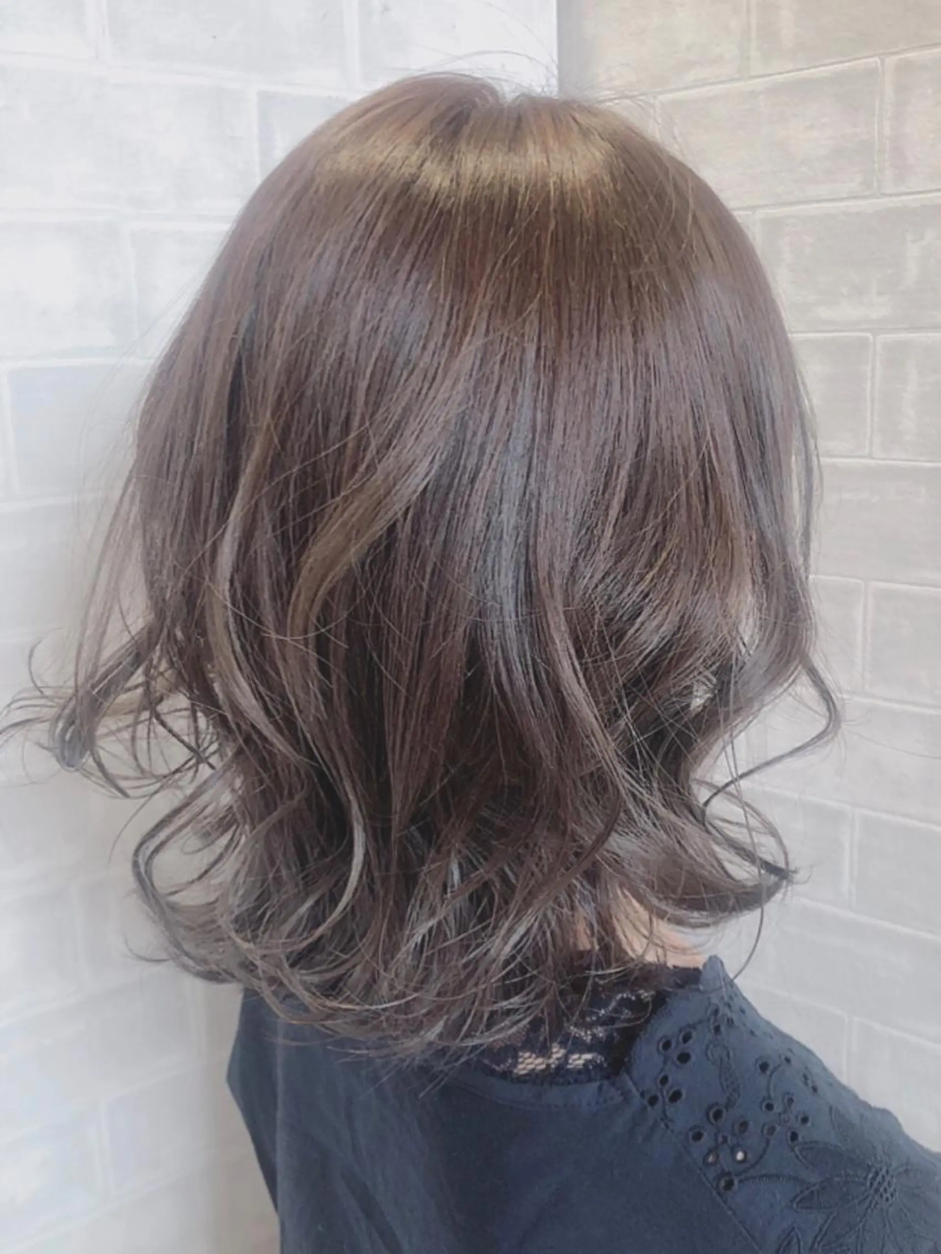 ミディアム カラー ヘアアレンジ グラデーションカラー ハイライトカラー ハイライト 久保田 茜のヘアスタイル