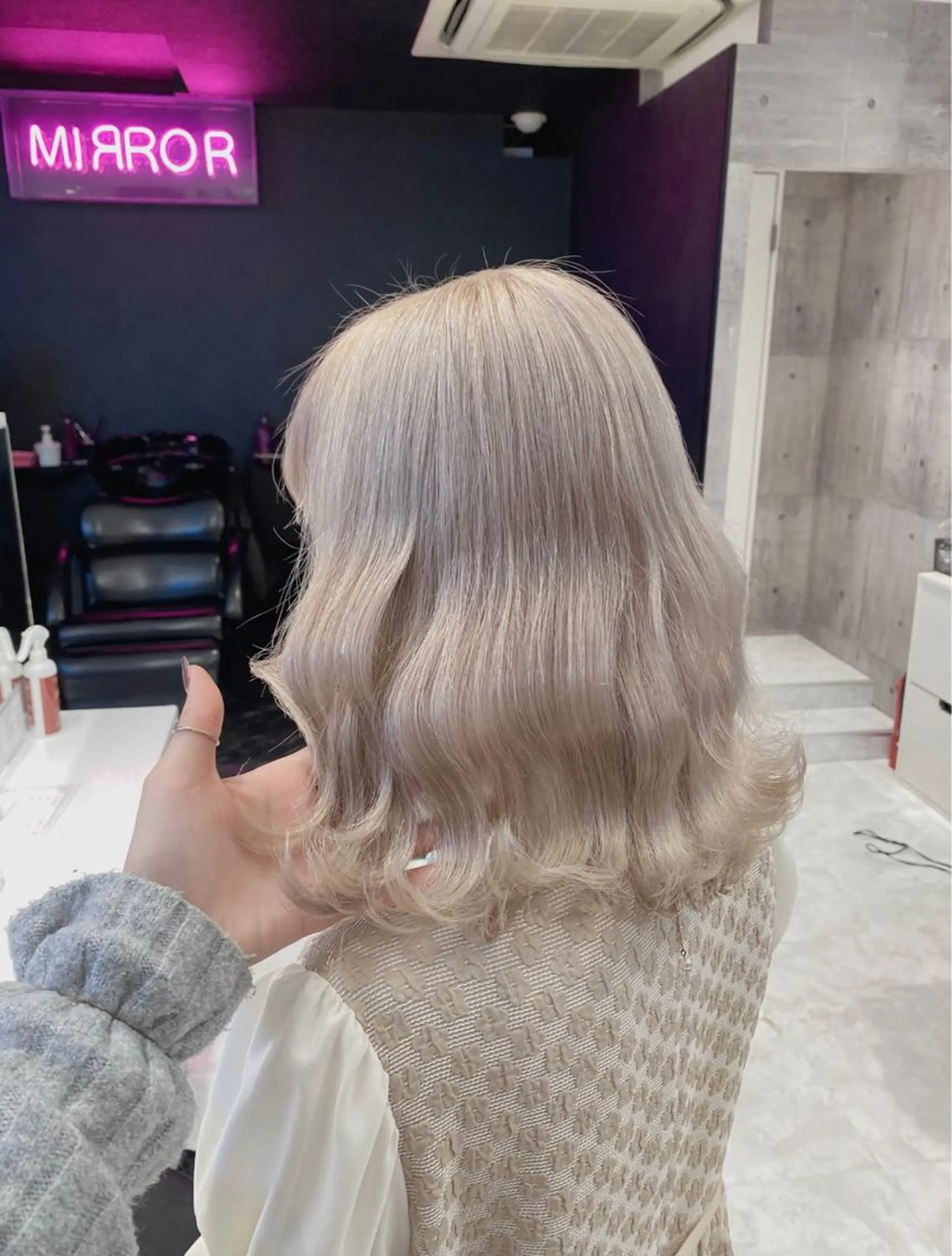 セミロング 🩵ムラ修正ブリーチ 🩵 YUUのヘアスタイル