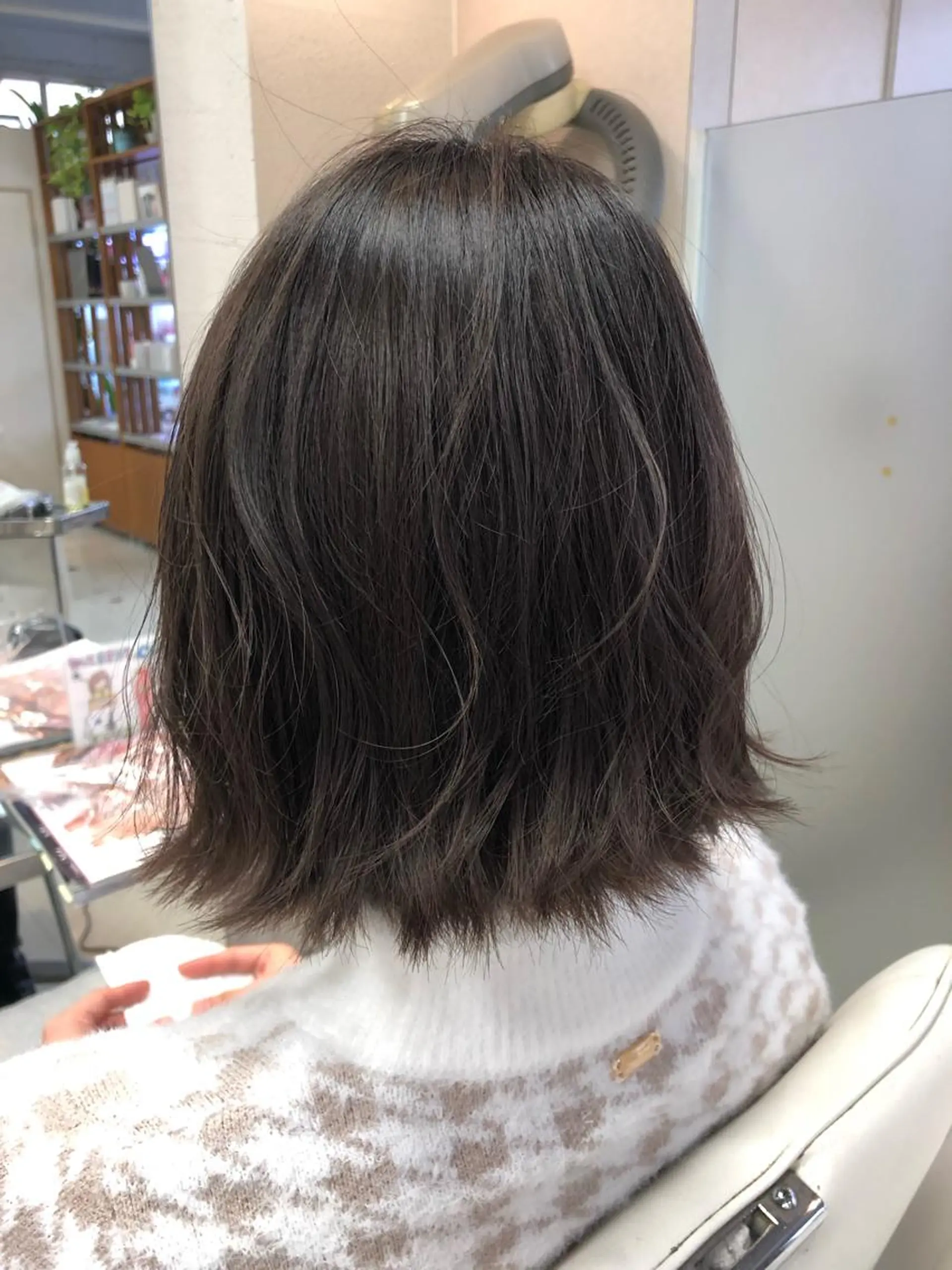 ショート ヘアカラー 阿部 美咲のヘアスタイル