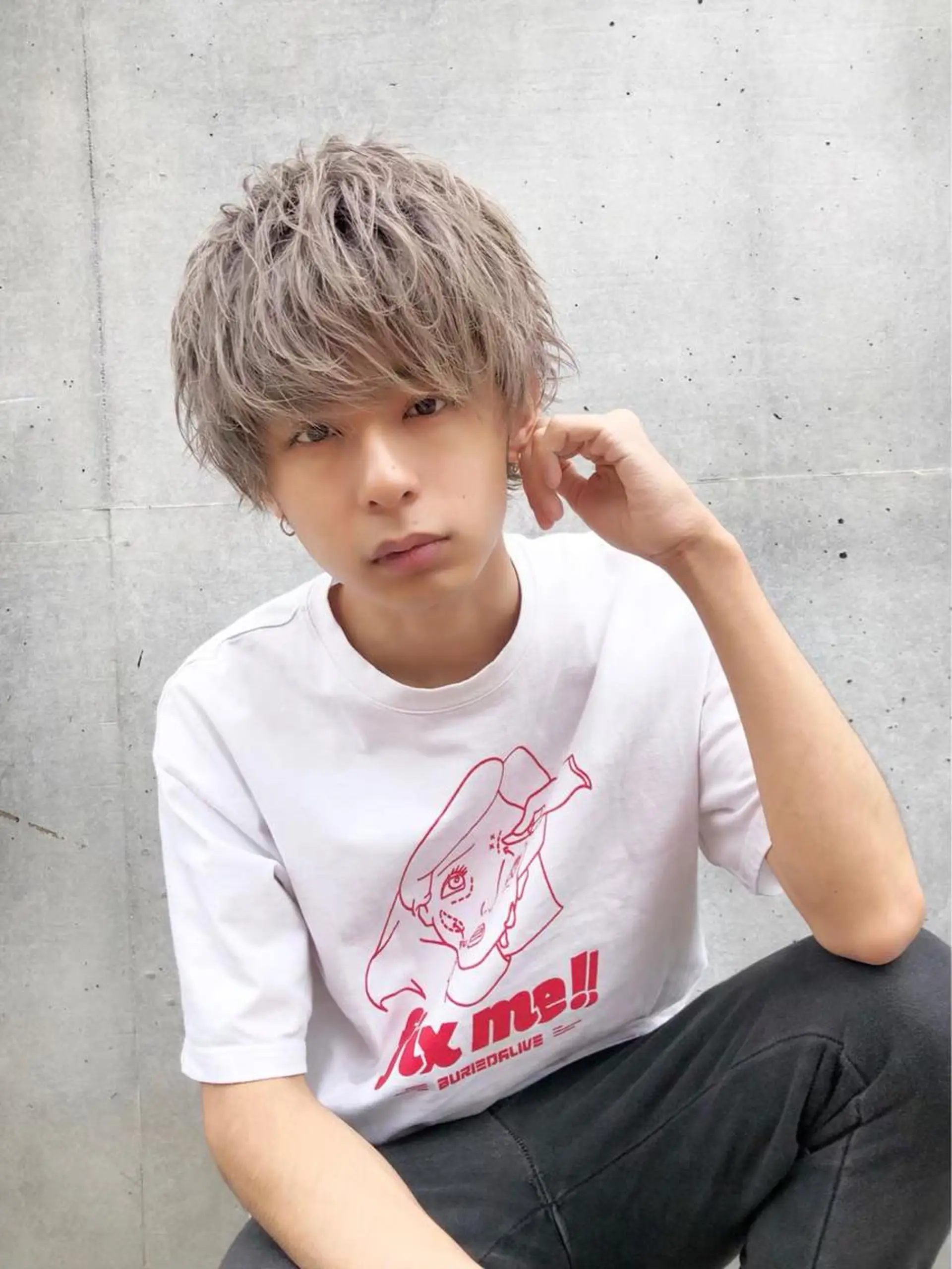 ショート パーマ メンズ カット 🪞ハイトーン🪞 🤍waka🤍のヘアスタイル