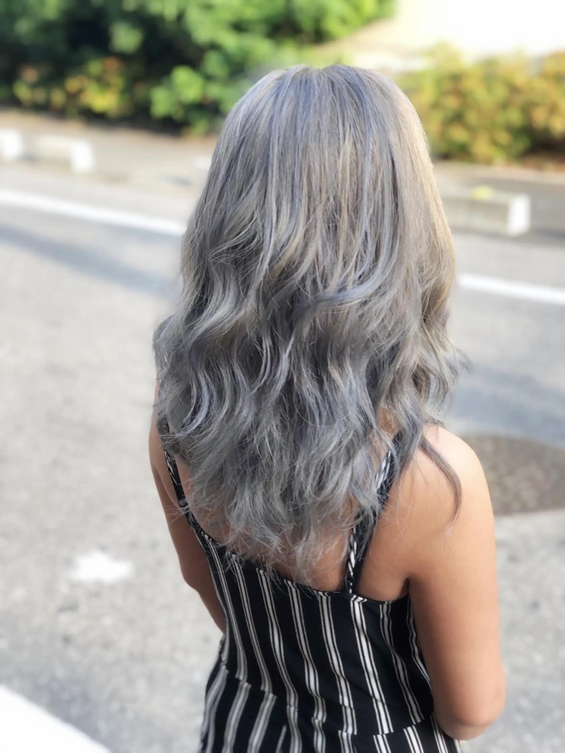 ミディアム ヘアカラー トリートメント LOCO Ko-kiのヘアスタイル