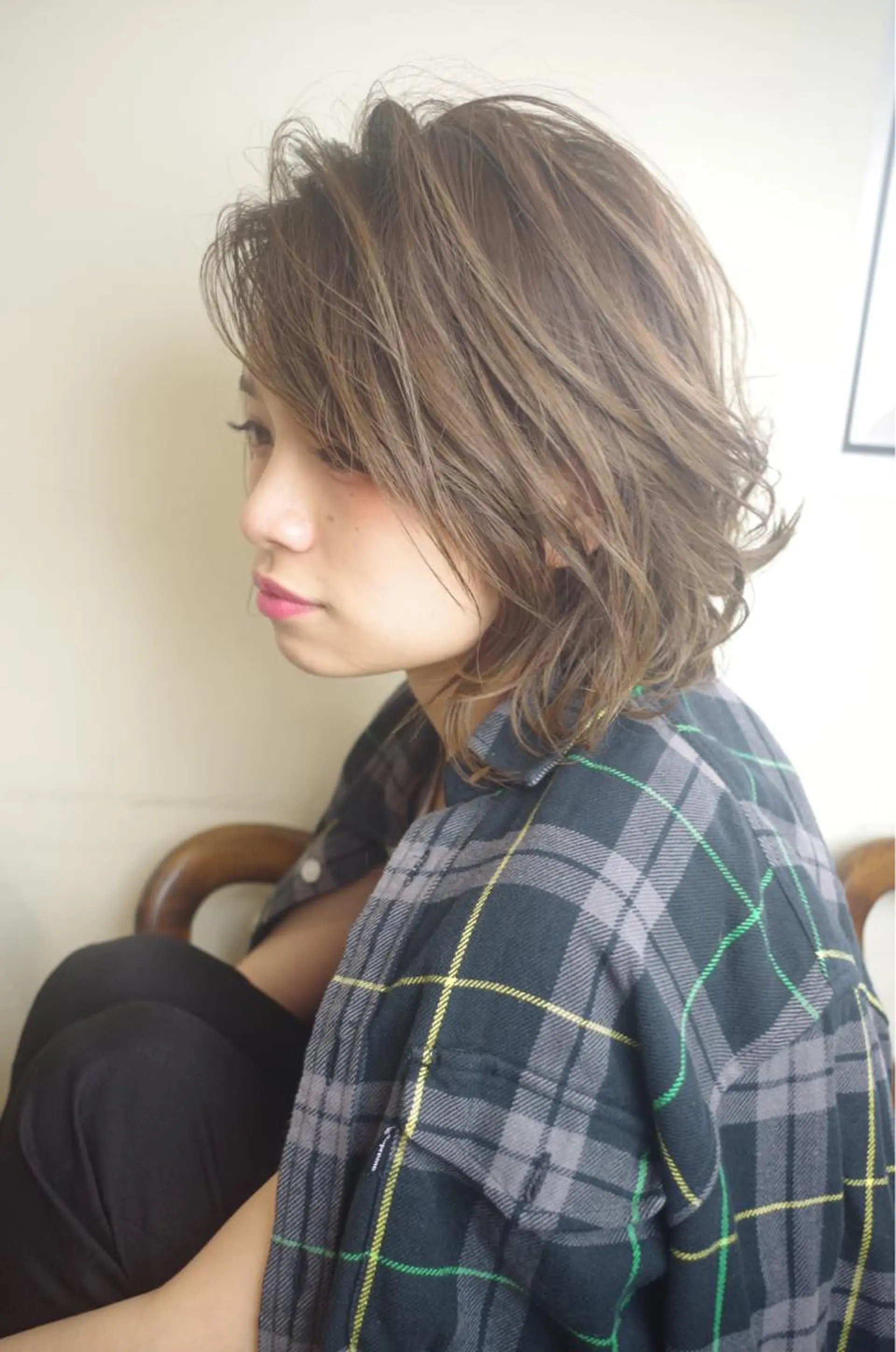 ミディアム カラー フリーランスヘアスタイリスト所属・NAKA MURAのヘアスタイル