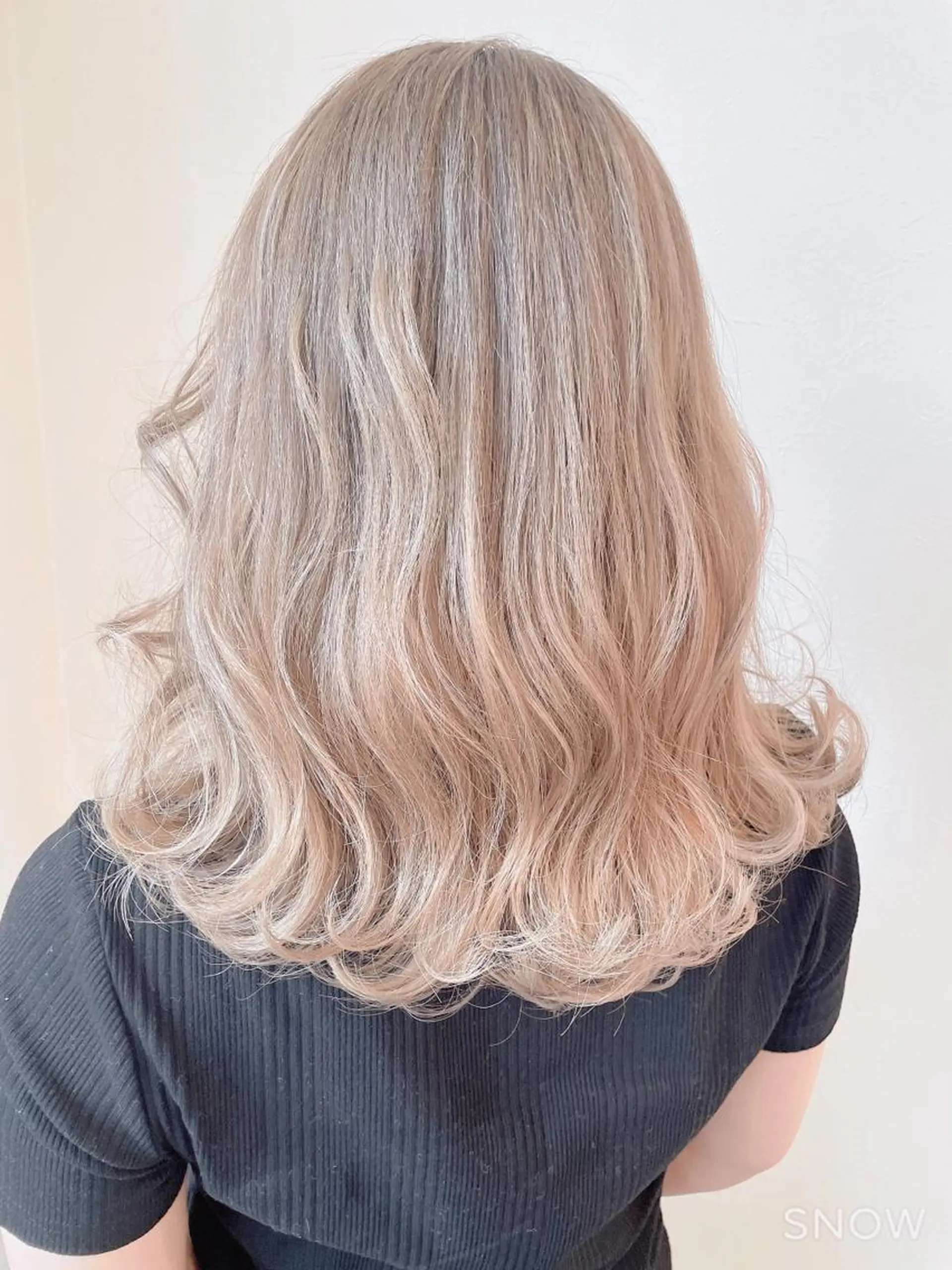 ミディアム ヘアカラー hair&make Lokahiのマツエク・マツパデザイン