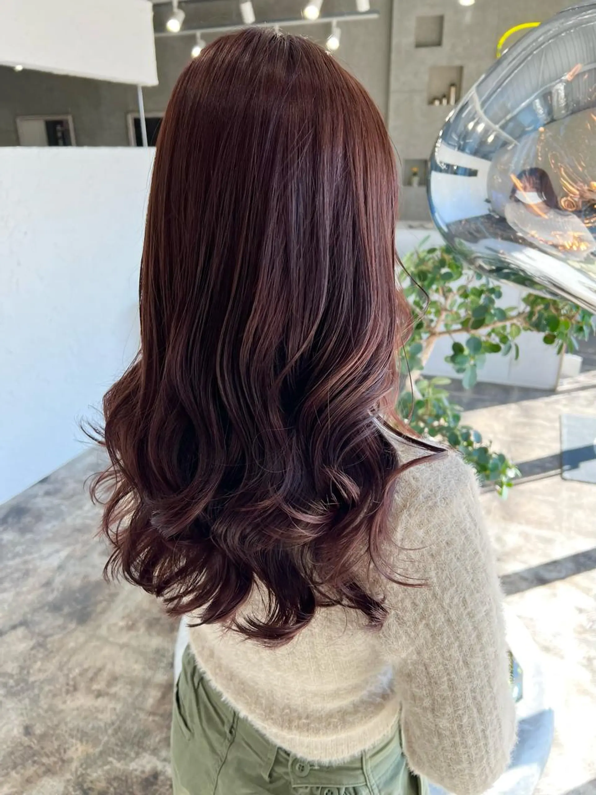 ロング カラー ヘアカラー トリートメント nishibu ayukaのヘアスタイル