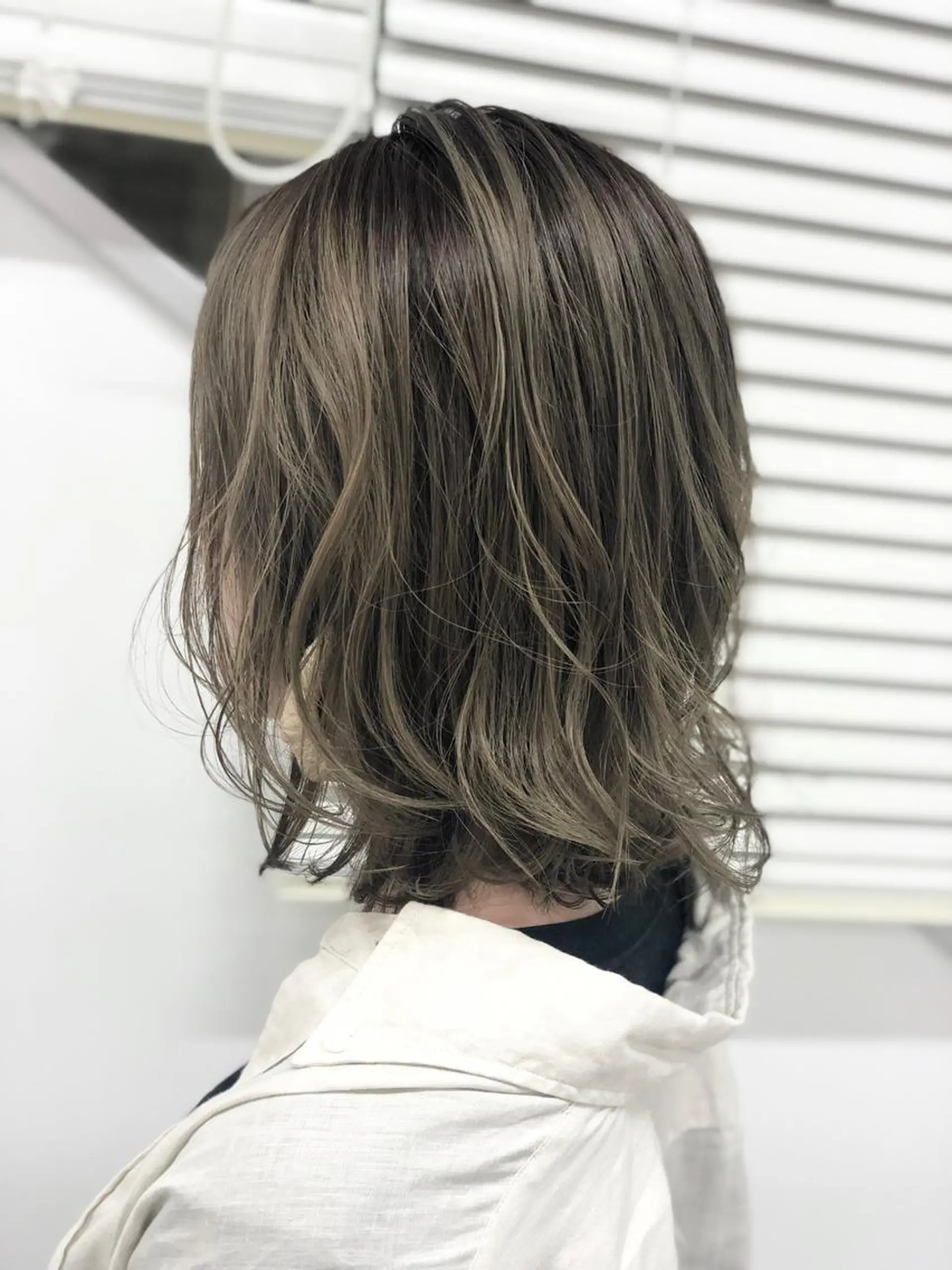 ミディアム カラー 似合わせ専門美容師 なかじまのヘアスタイル