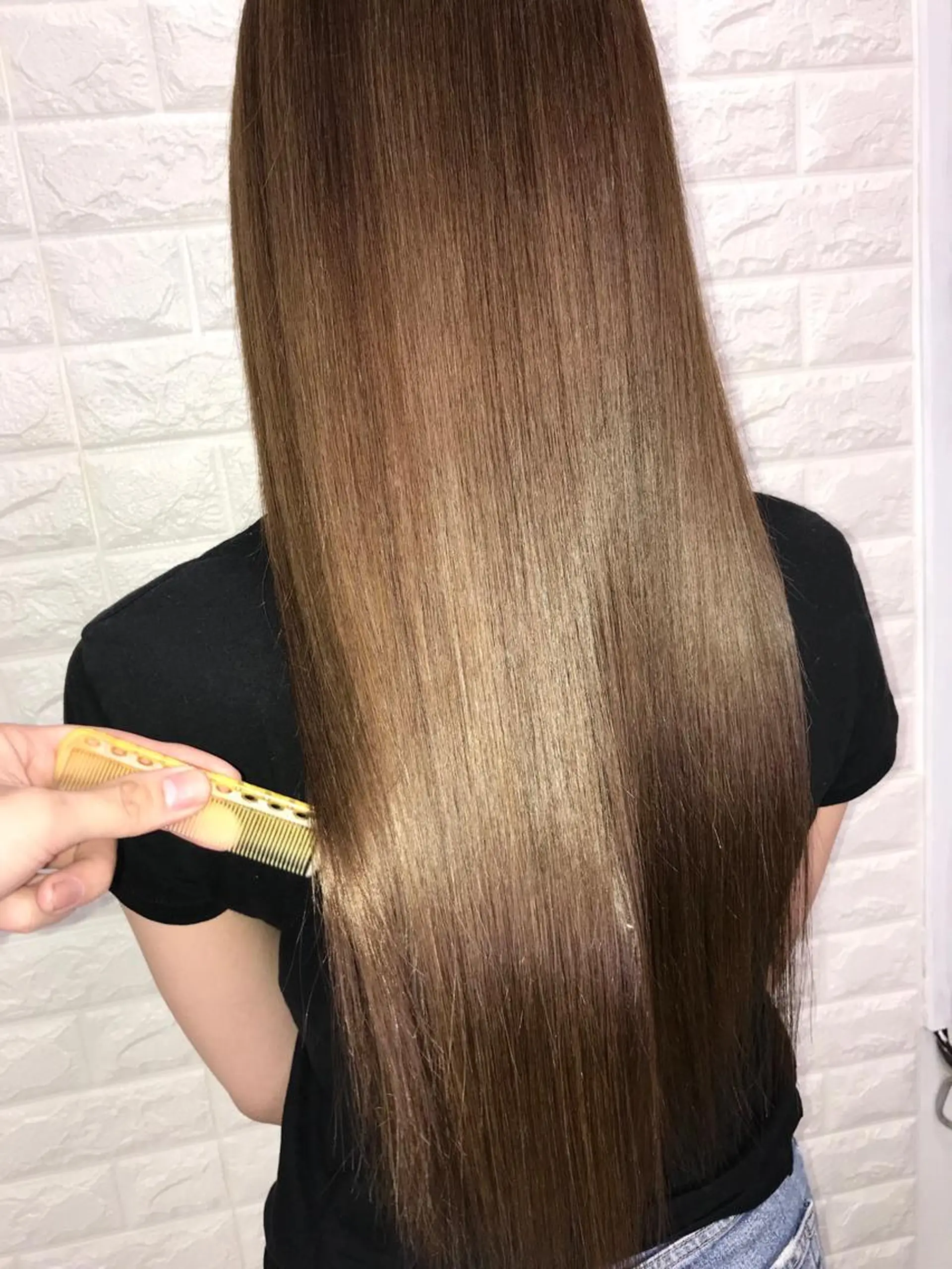 セミロング 髪質改善 トリートメント 20代半ば上質なへア ケア 髪質改善 大西のヘアスタイル