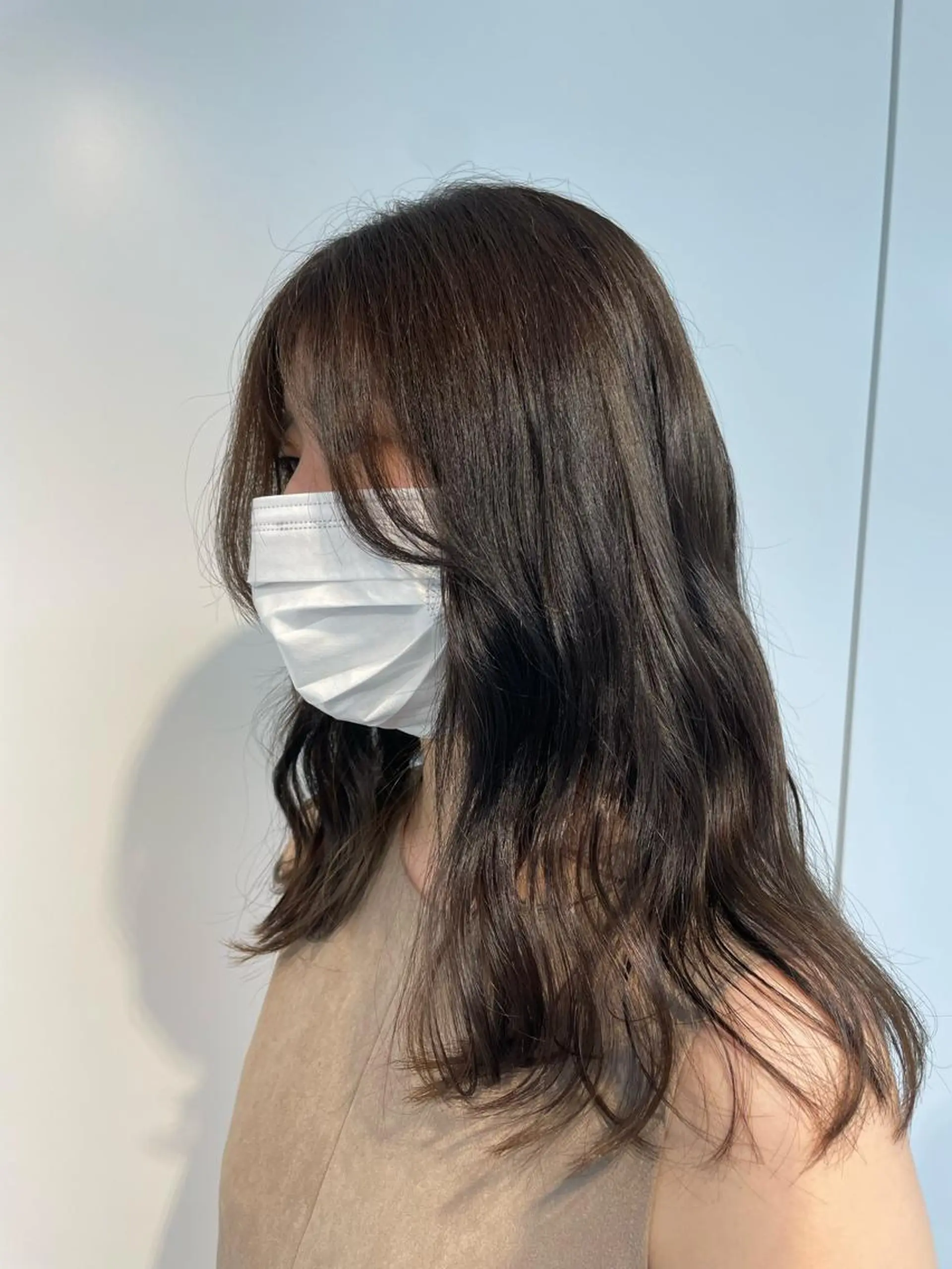 ロング カラー 透明感カラー グレージュ 🍮中山詩乃🍮顔 まわりデザイン◎のヘアスタイル