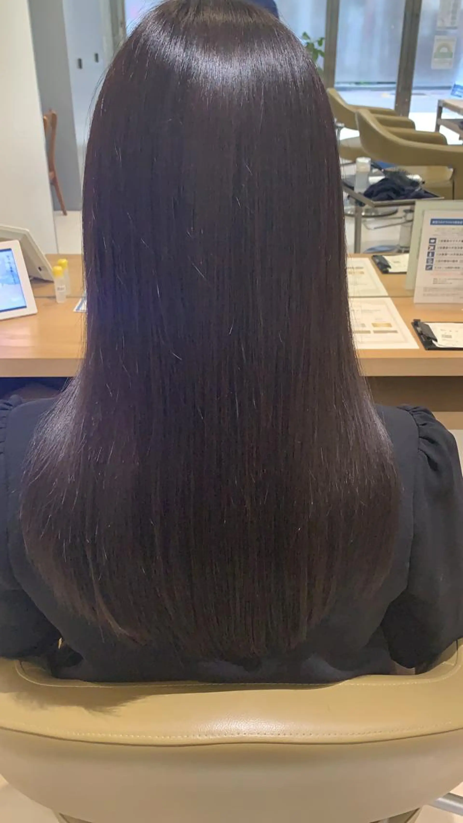 ロング カラー 髪質改善ストレート アオヤギのヘアスタイル