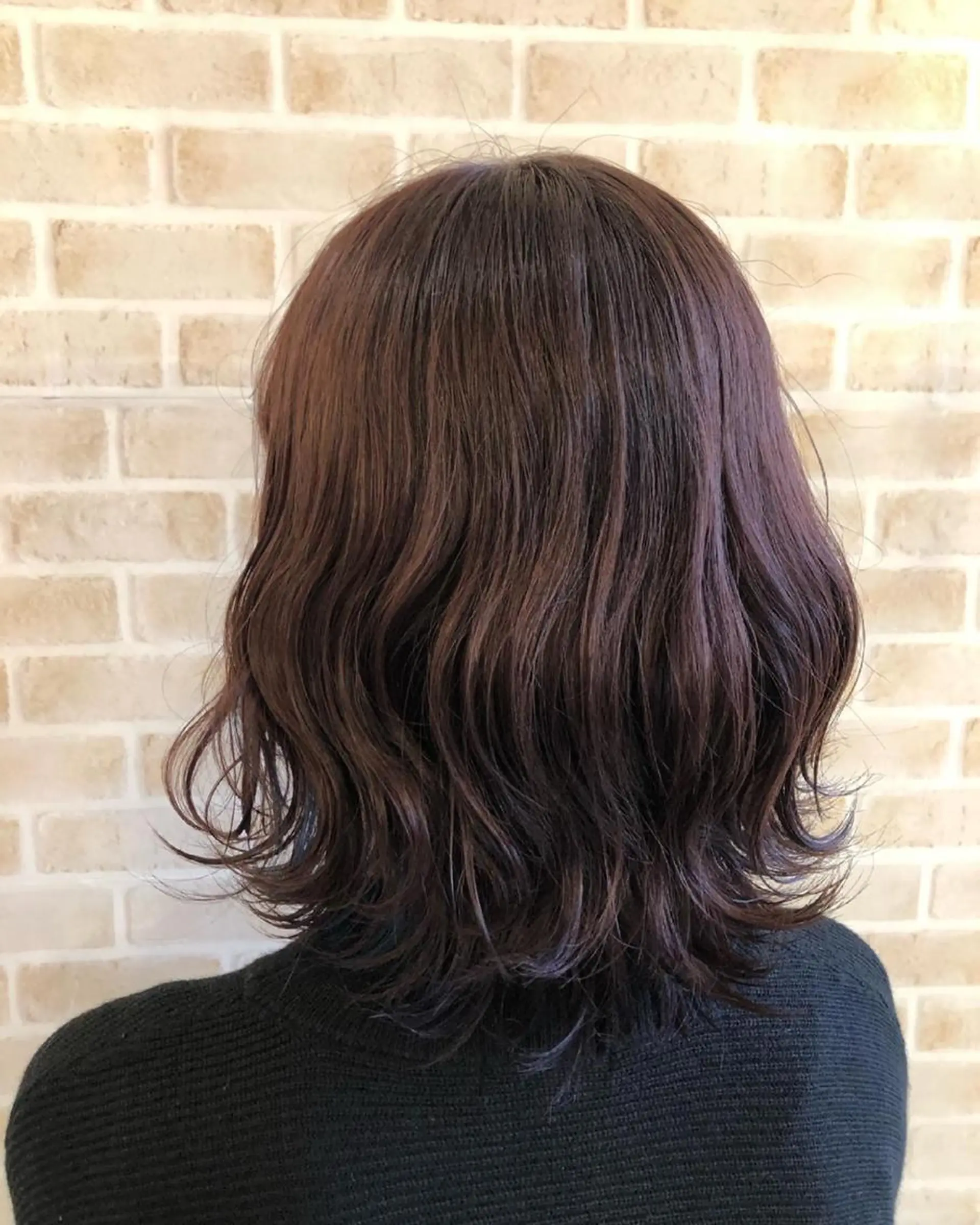 ミディアム カラー レイヤーカット 外ハネヘア カット ヘアカラー 🟦西荻窪ハイトーン 艶髪Yu-Ji🟦のヘアスタイル