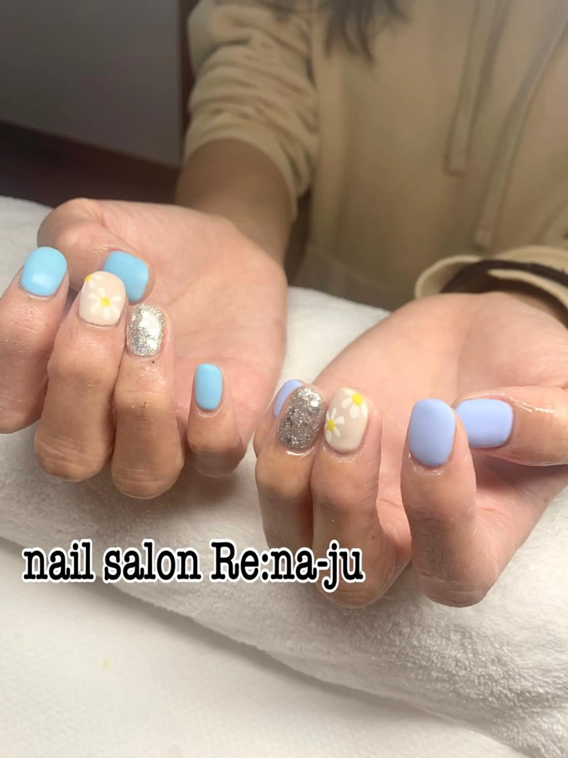 ネイル ハンドネイル nail salon Re:na-juのネイルデザイン