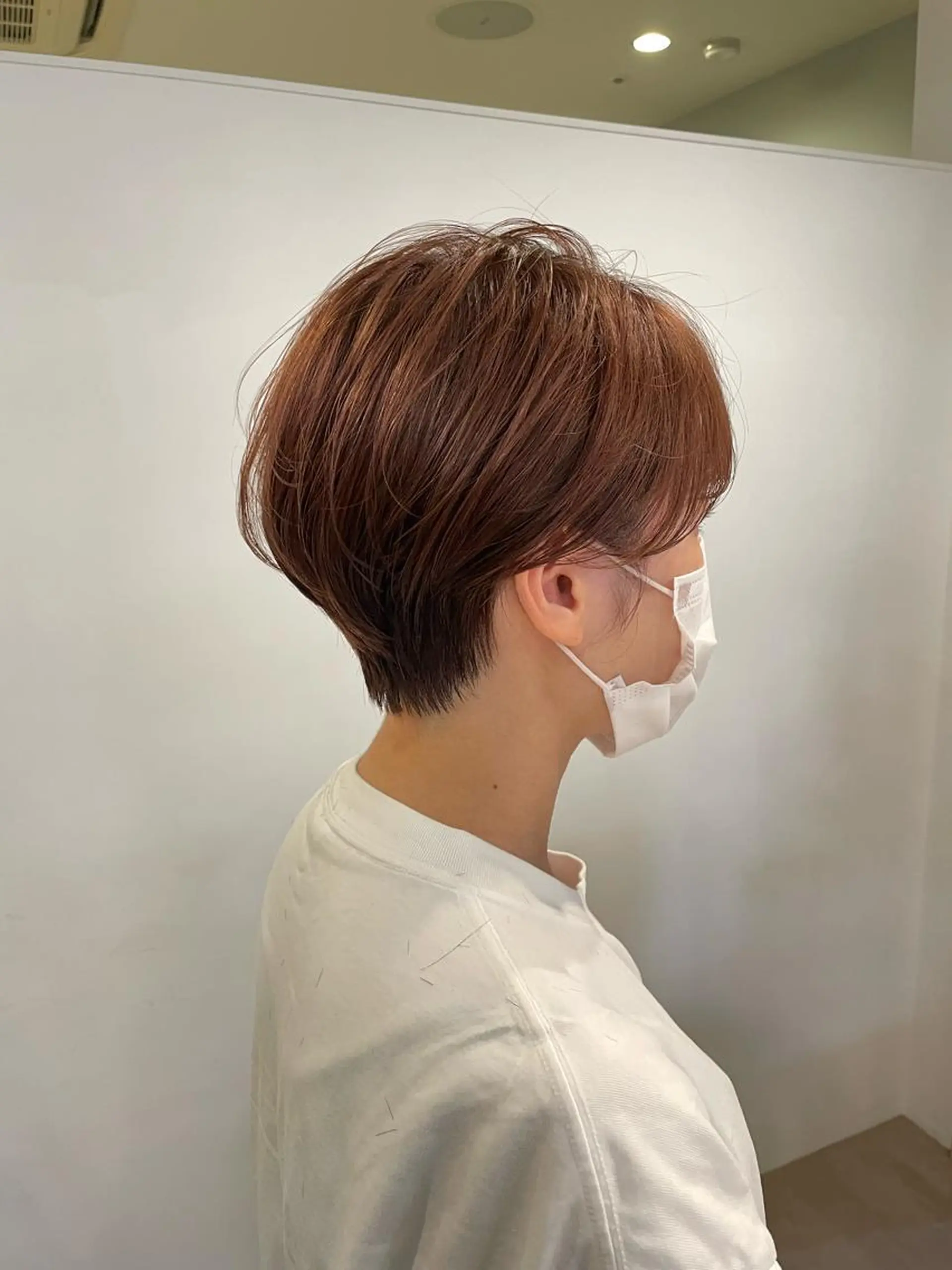 ショート カット ヘアカラー トリートメント 大迫 江梨のヘアスタイル