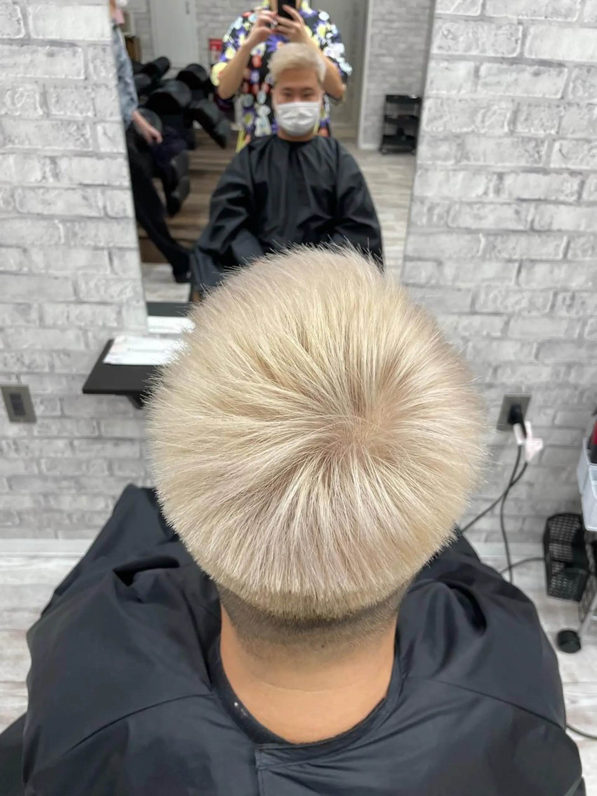 ショート カラー アッシュ アッシュグレー アッシュグレージュ バレイヤージュ ミストバング メンズバレイヤージュ ⚡️RYUTA⚡️のヘアスタイル