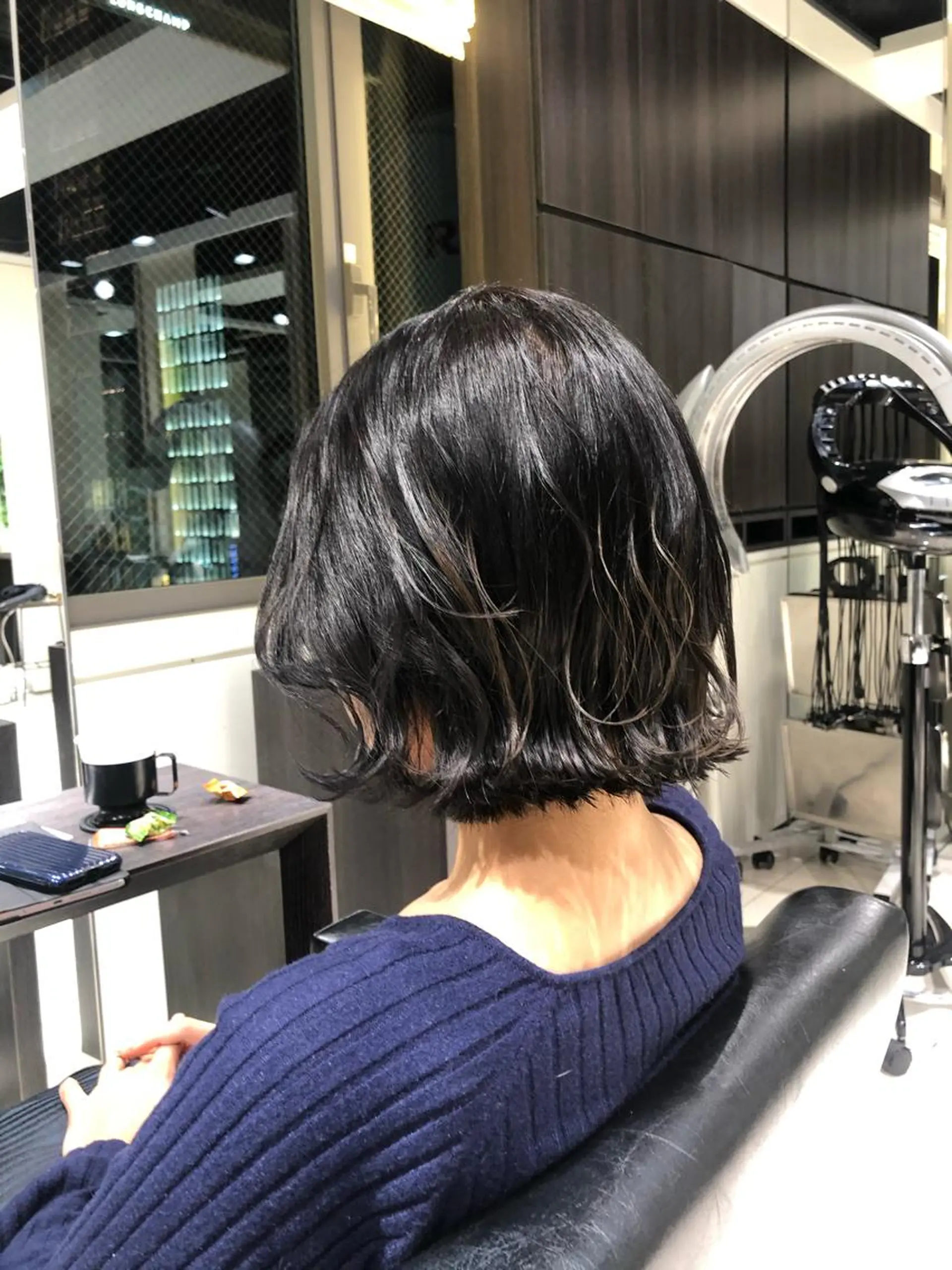 ショート カラー 切りっぱなしボブ ボブ 【似合うが見つかる】 Hanaのヘアスタイル