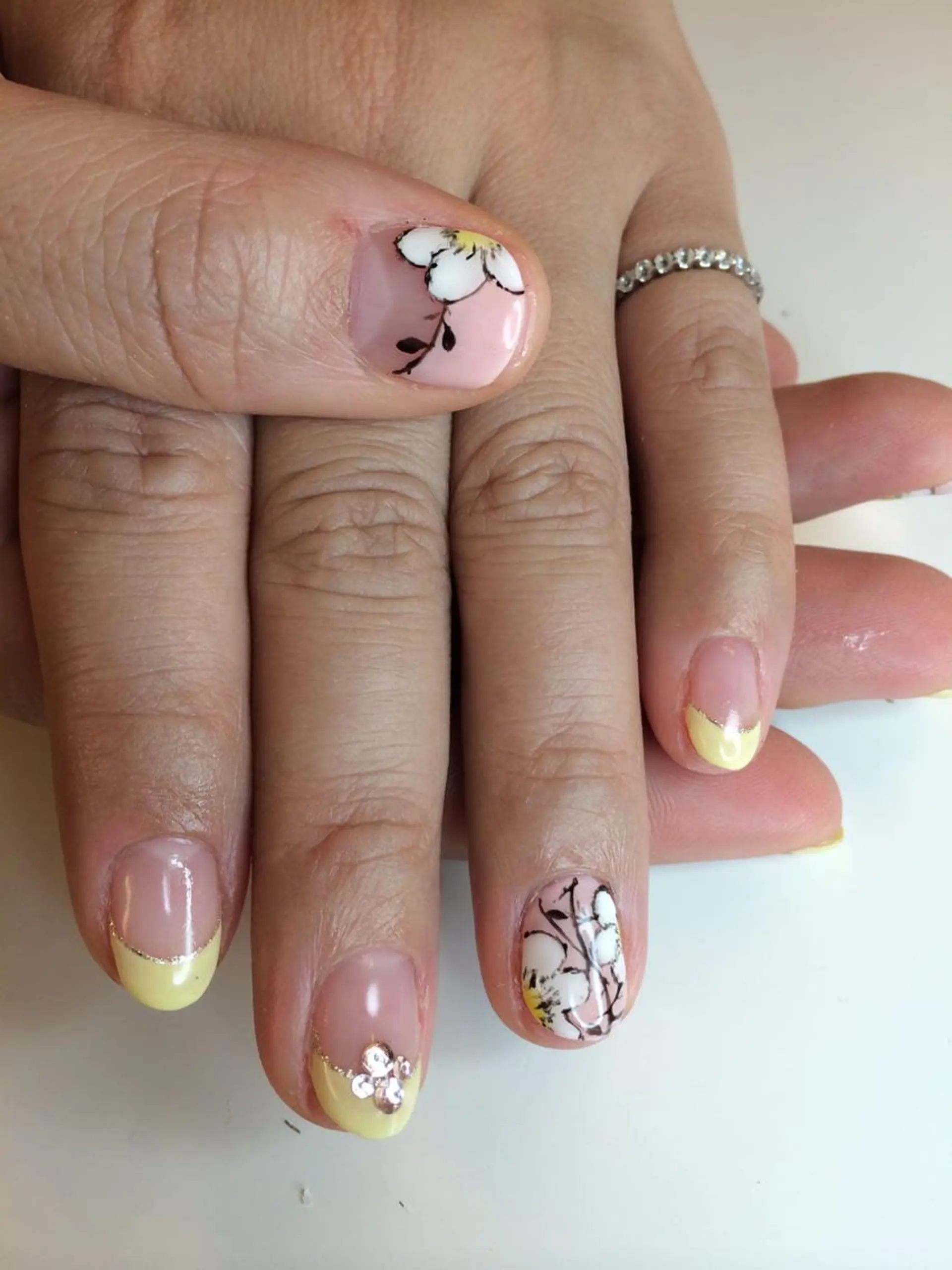 ネイル アートネイル Sunny side nailのネイルデザイン