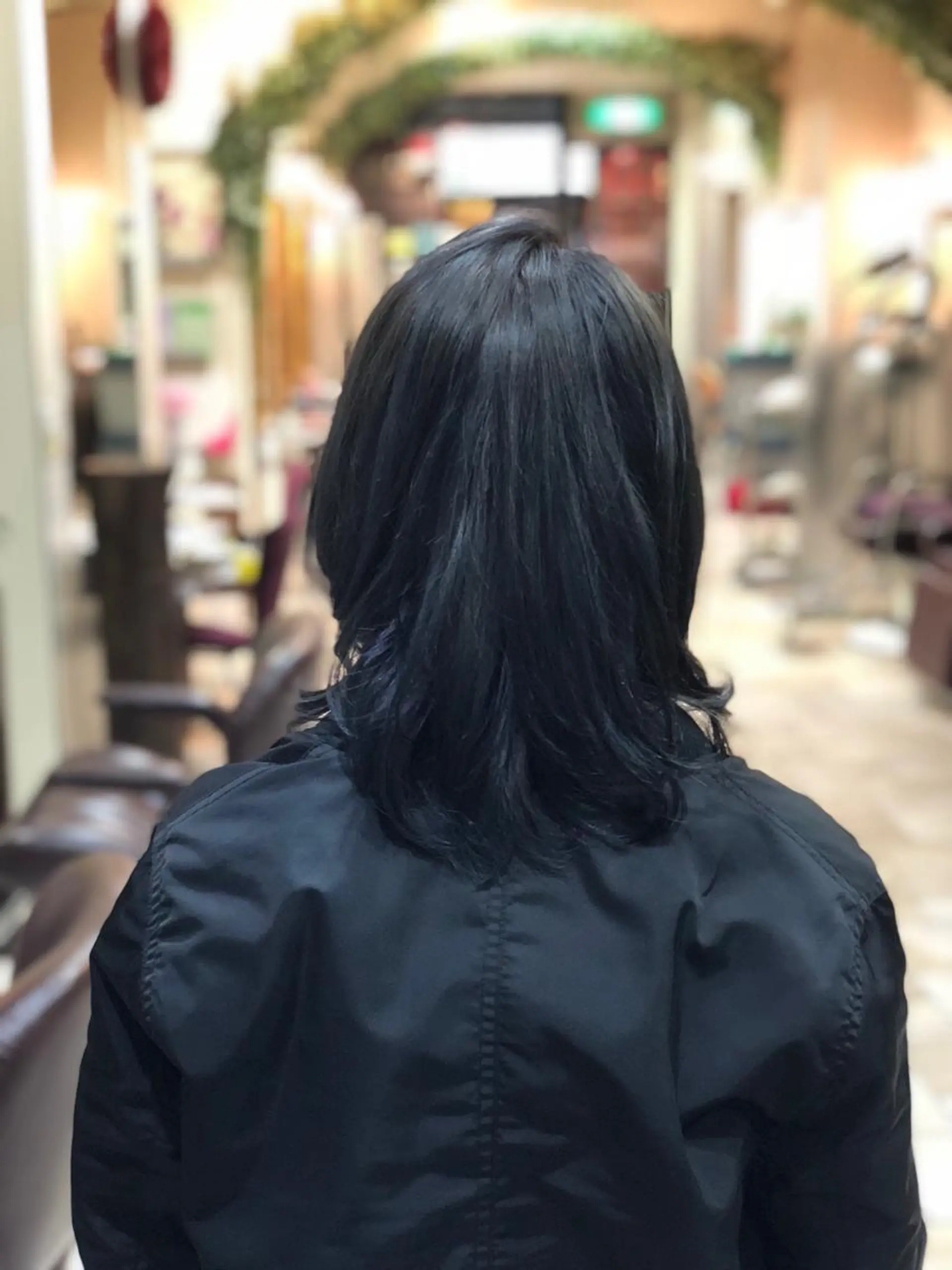 ミディアム カラー ブルーカラー ブルージュ ヘアカラー Of HAIR所属・✨デザインカラー✨ ハイトーン　森貴章のヘアスタイル