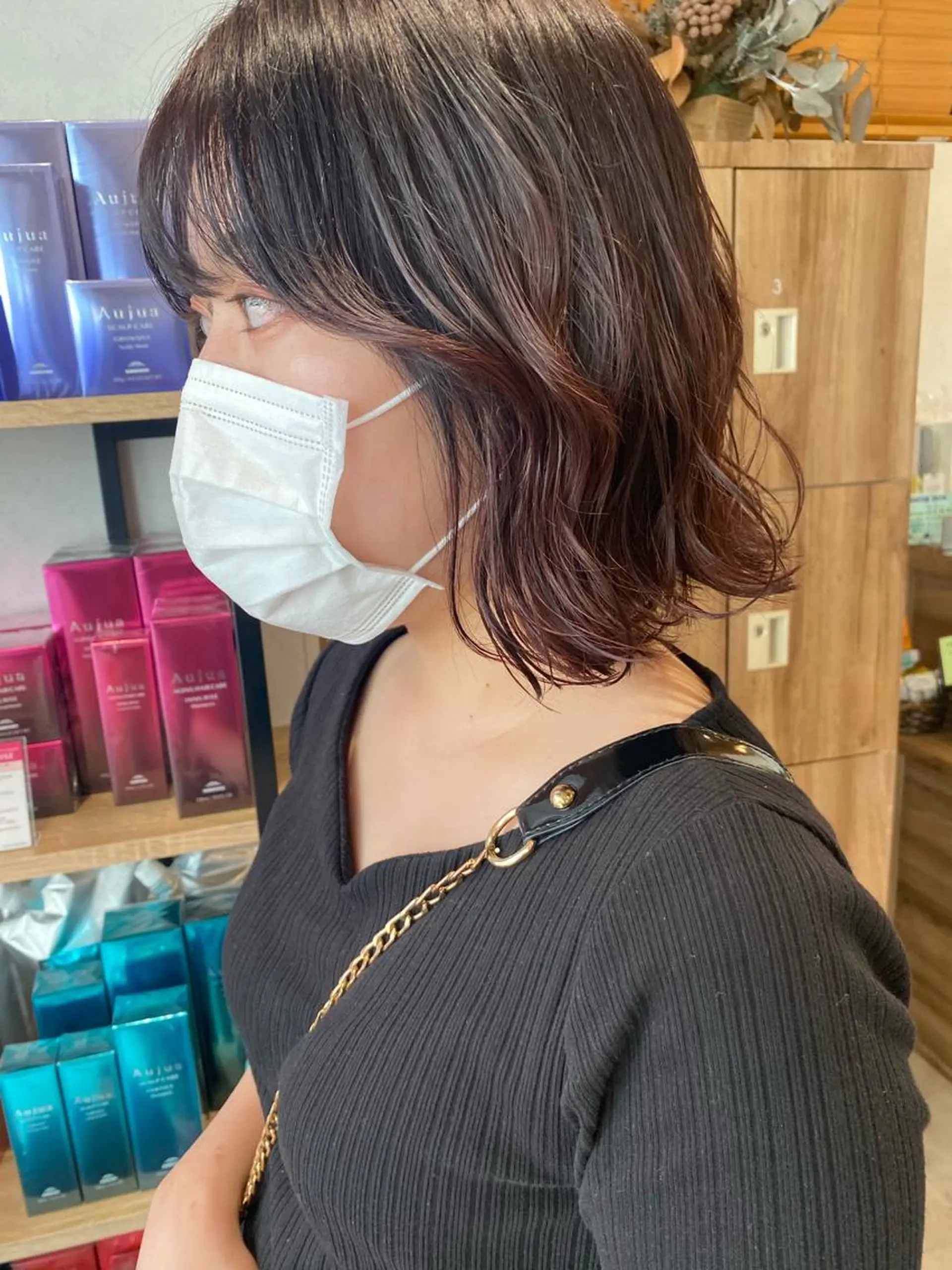 ショート カラー ヘアアレンジ ピンクカラー ボブ 外ハネヘア ヘアカラー トリートメント ヘッドスパ パーマ指名No1 /namiのヘアスタイル