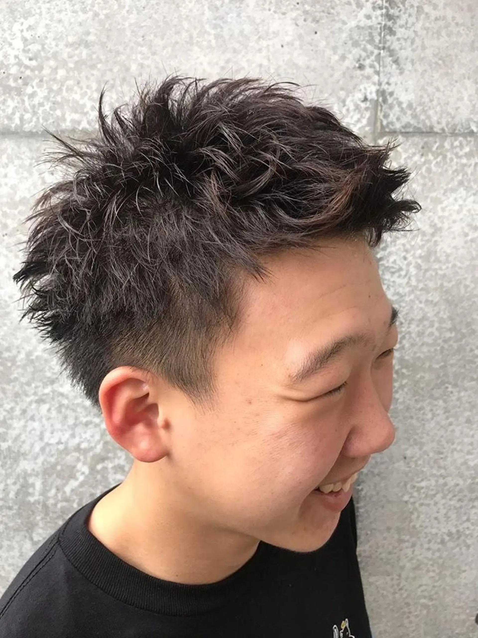 ショート パーマ メンズ メンズパーマフェード シモジタカヒロのヘアスタイル