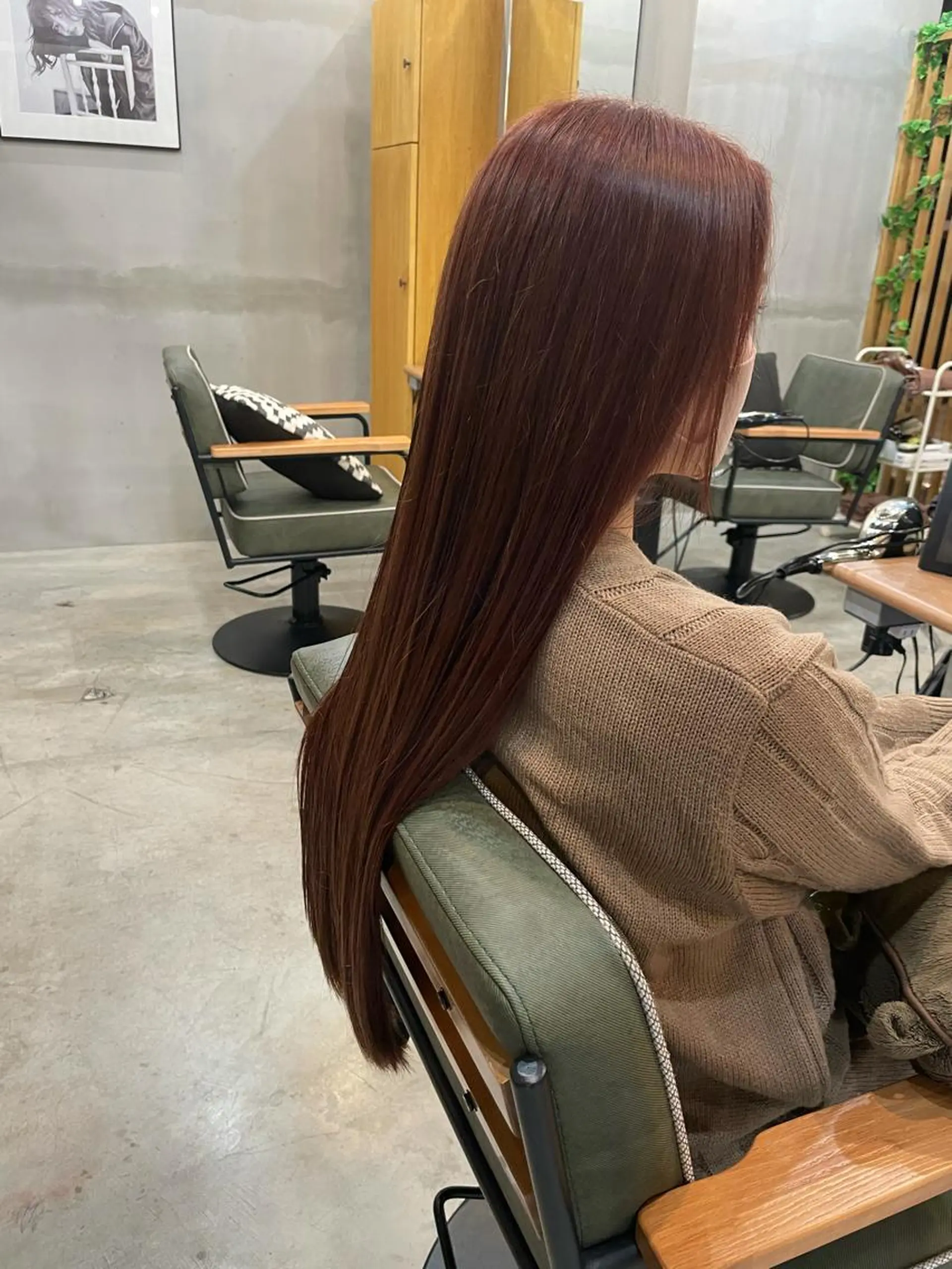 ロング カラー ヘアカラー hairsalon Laugh-ter所属・荻田 佳菜子のヘアスタイル