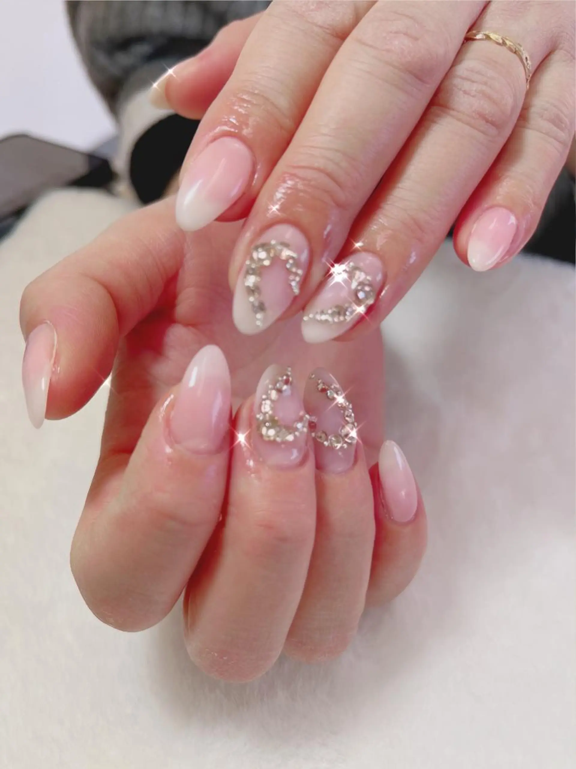 ネイル Flowerネイルサロン所属・. yukiのネイルデザイン