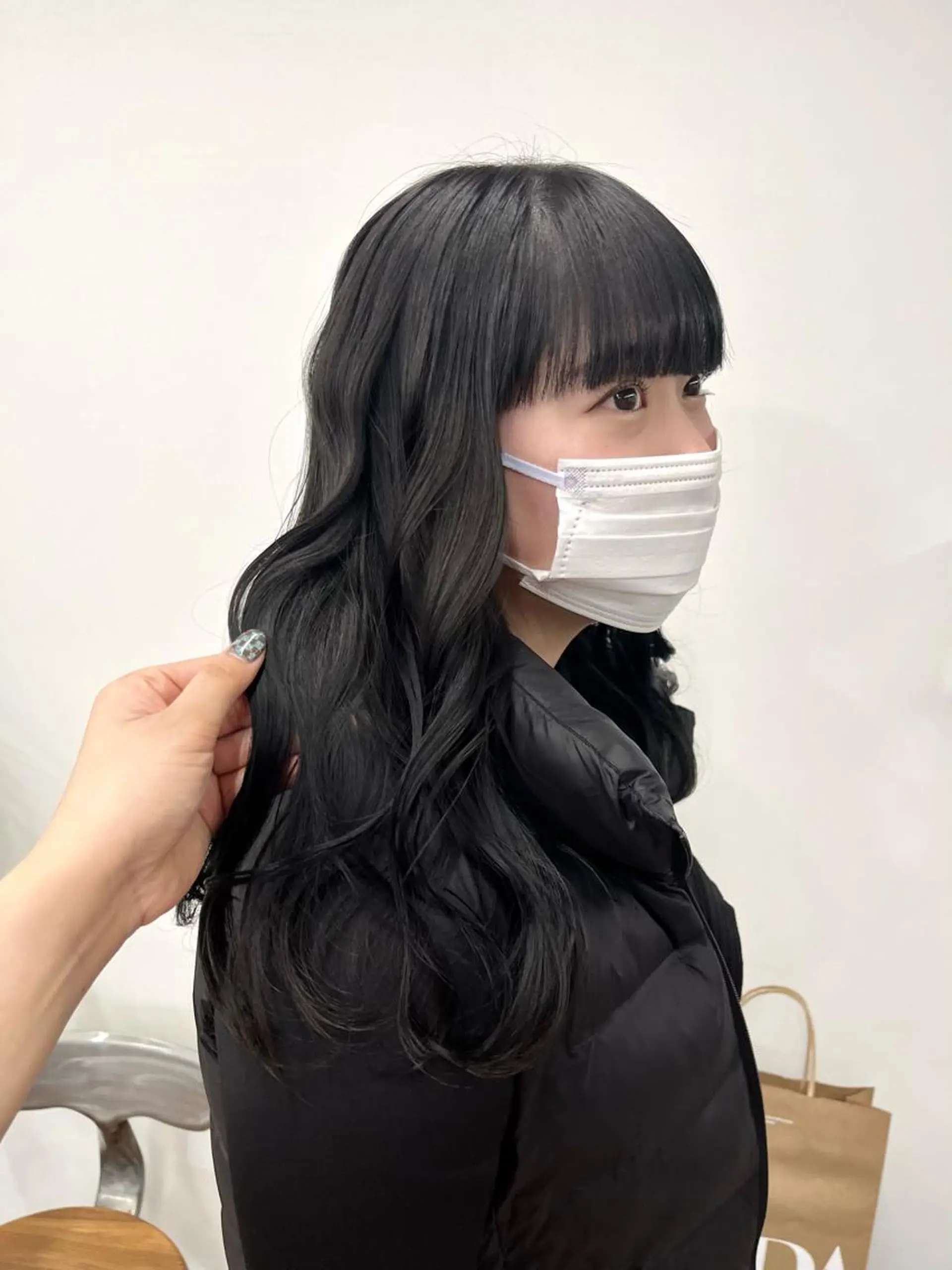 ロング カラー 黒髪 ブルーカラー ブルーブラック HIROKO / 透明感暖色カラー🎀のヘアスタイル