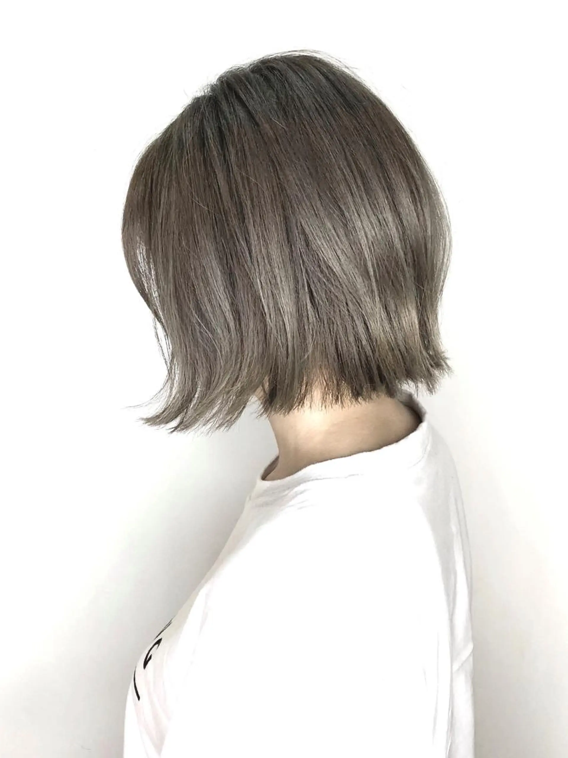 カラー ミディアム ミディアムパーマ アッシュ アッシュブラウン ベージュカラー 黒髪 N° rico 名駅のヘアスタイル
