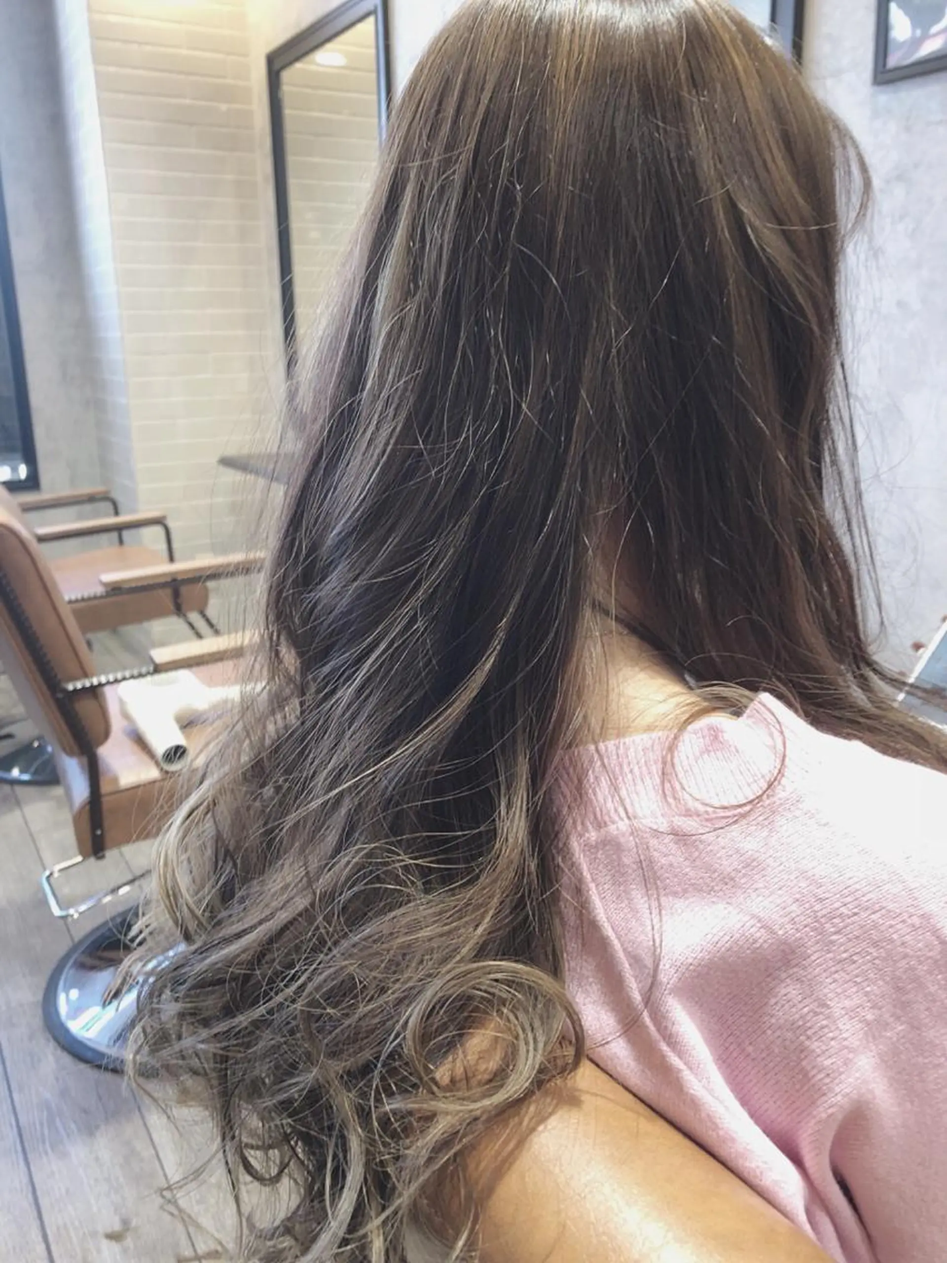 ロング ヘアカラー トリートメント ✨艶感/透け感✨Sherry所属・艶髪/ハイトーン Sherryのヘアスタイル