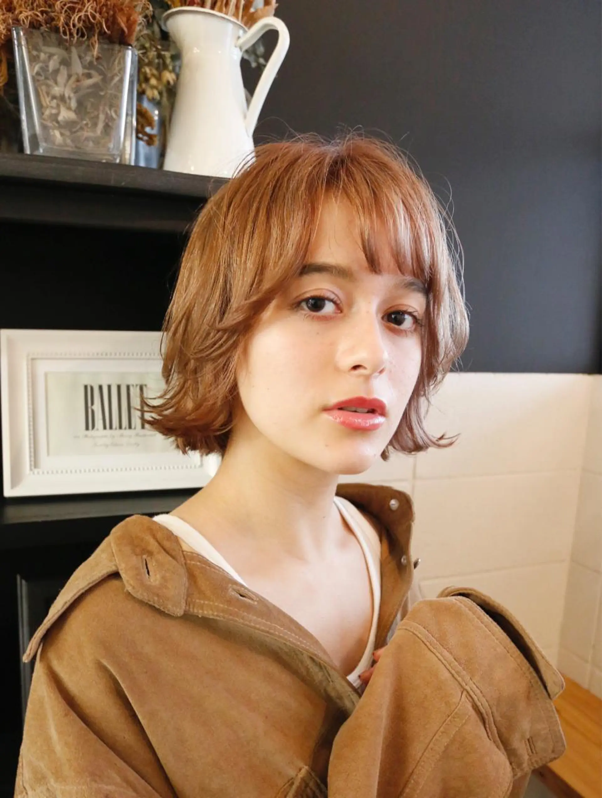 ショート カラー ベージュカラー ボブ 山口 悟のヘアスタイル