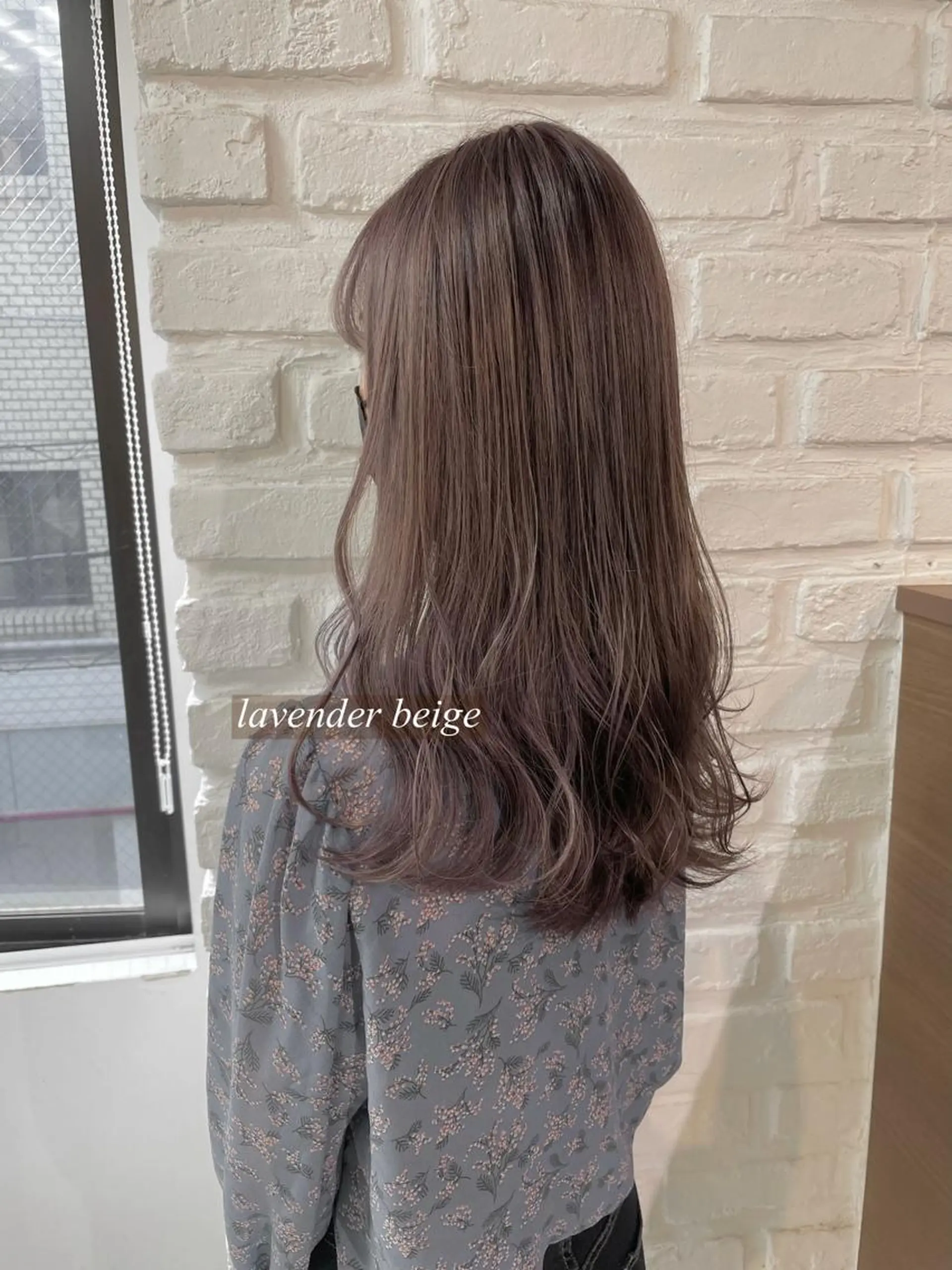 ロング カラー ベージュカラー ブリーチ ボルドーカラー イルミナカラー ラベンダーカラー カット ヘアカラー トリートメント 【デザインカラー】 粥川佳日望のヘアスタイル