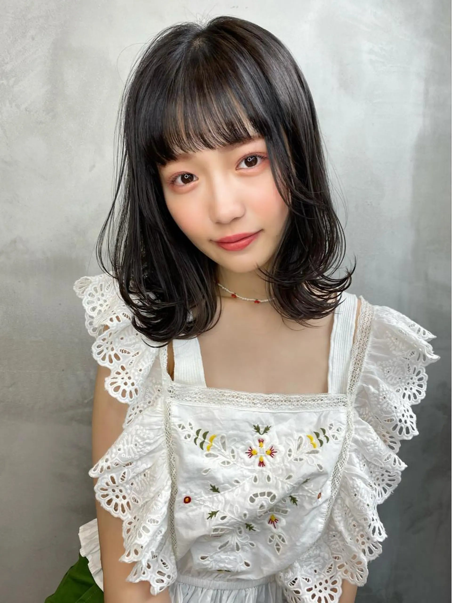 ミディアム カラー グレージュ ネイビーカラー くびれヘア ヨシンモリ レイヤーカット カット ヘアカラー トリートメント 韓国レイヤー/ミルク ティー🦋高橋　暖のヘアスタイル