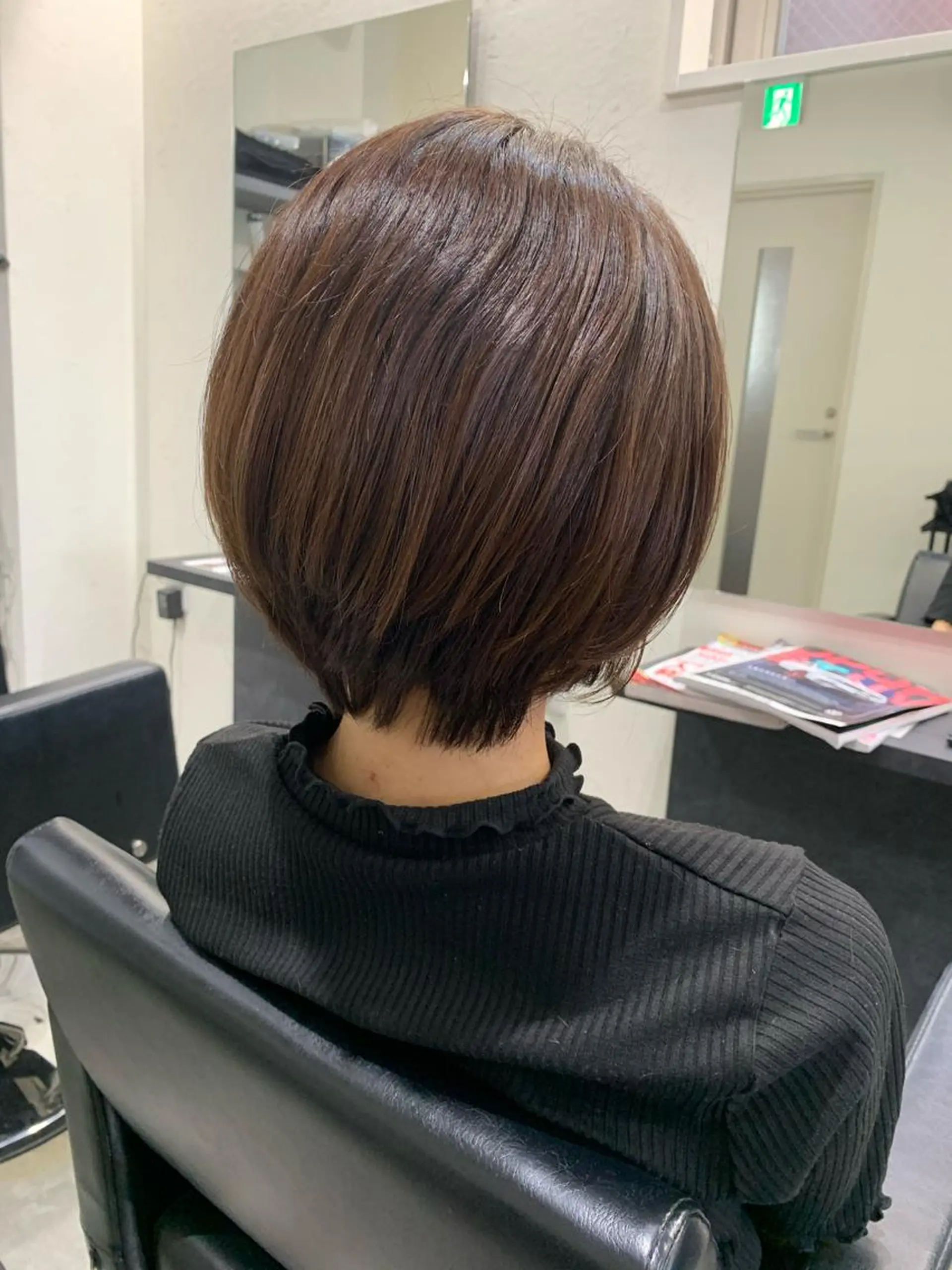 ショート ショートボブ ボブ ショートヘア 髪質改善 上品艶感カラーのヘアスタイル