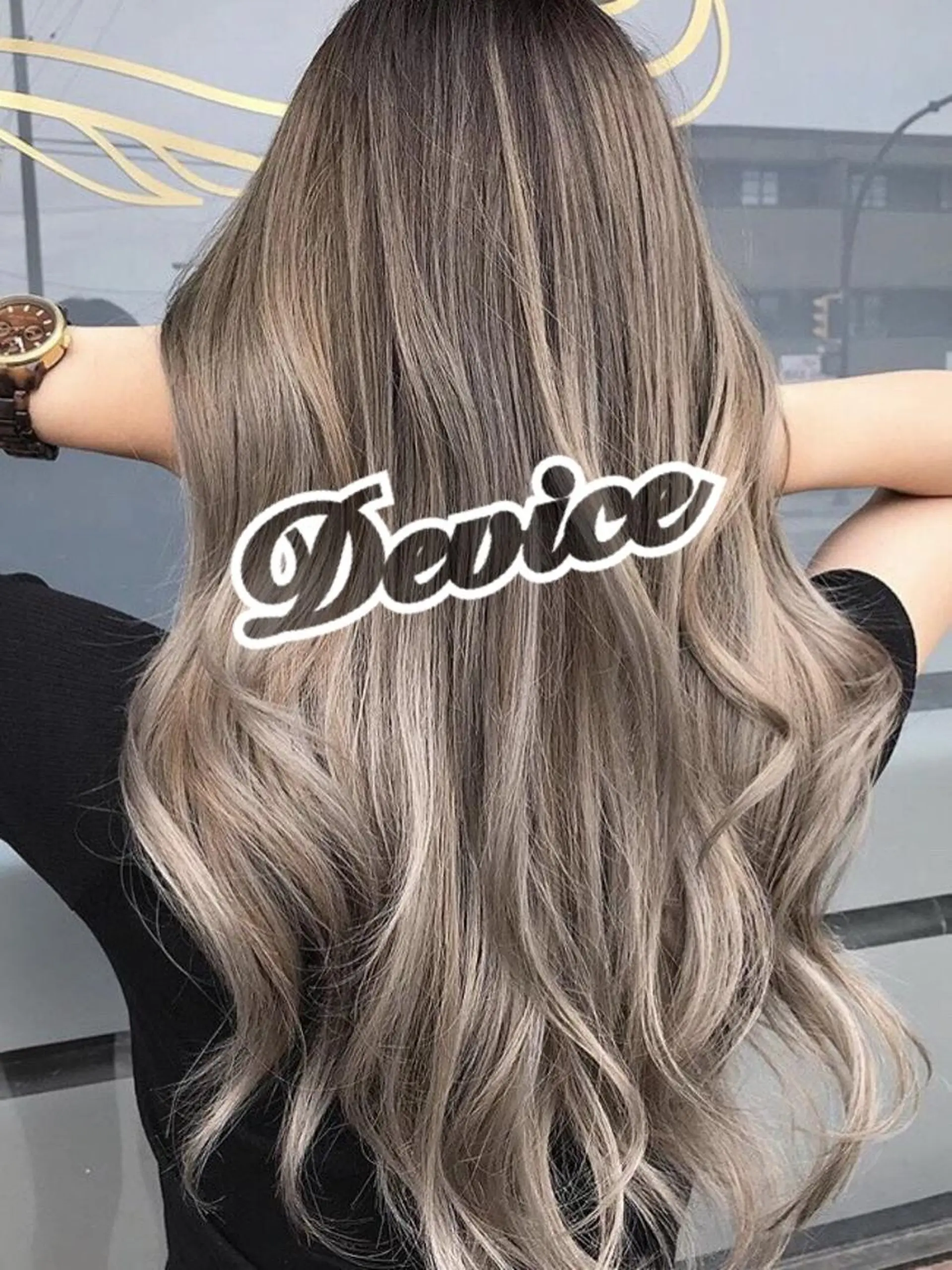 セミロング カラー レミーエクステ大阪 Device梅田のヘアスタイル