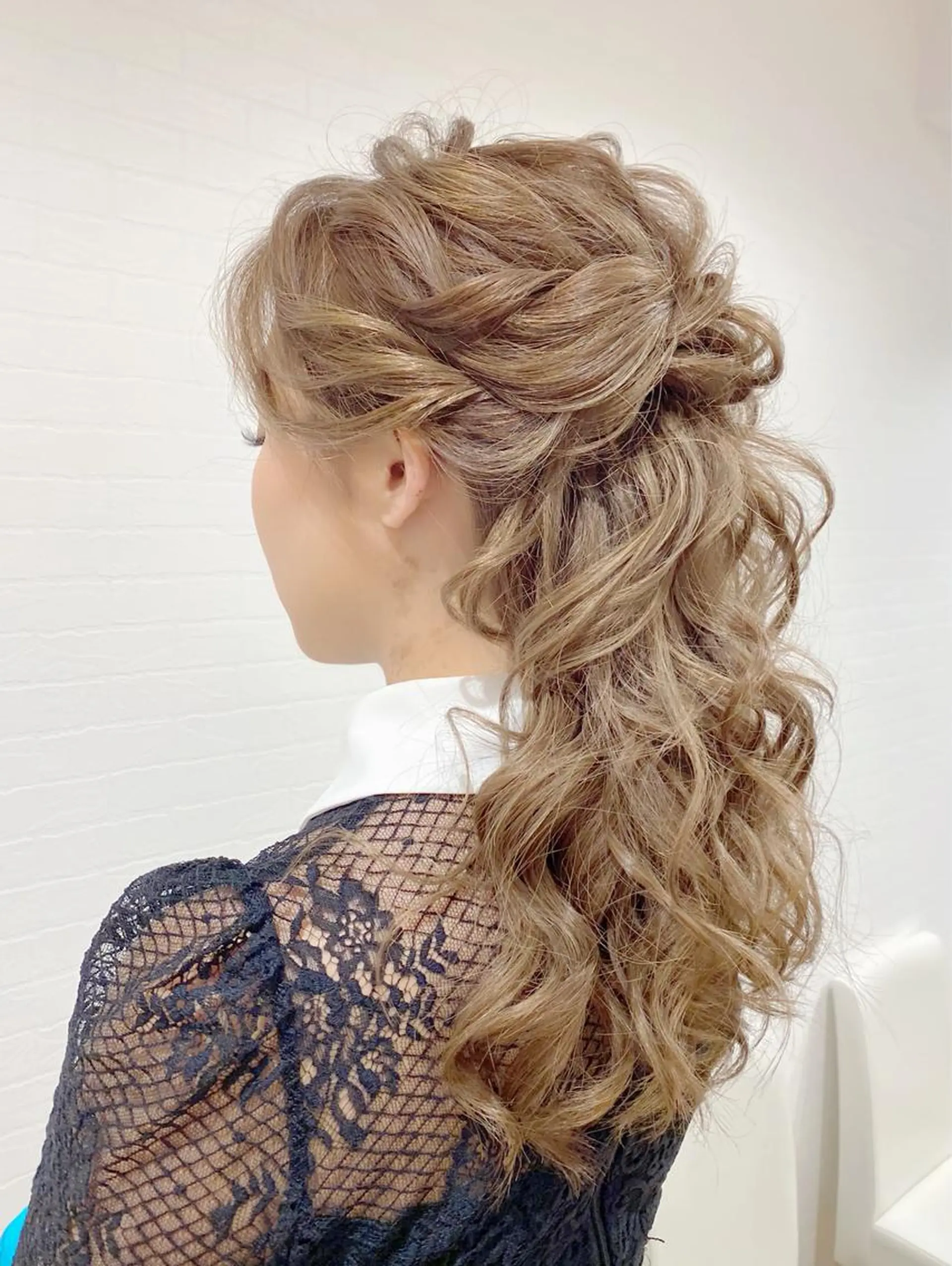 ヘアアレンジ ヘアセット GRANLUSSO 〜グランルッソ駅前店所属・木口 嘉美のヘアスタイル