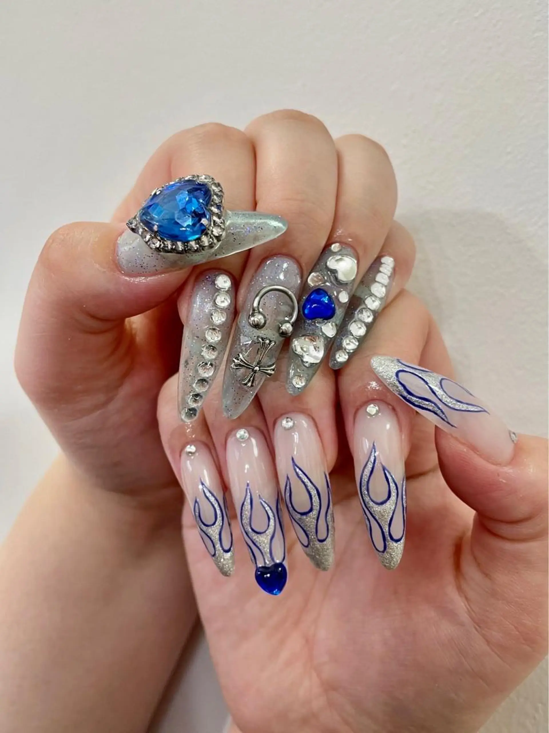 ネイル NAILSGOGO shibuyaのネイルデザイン