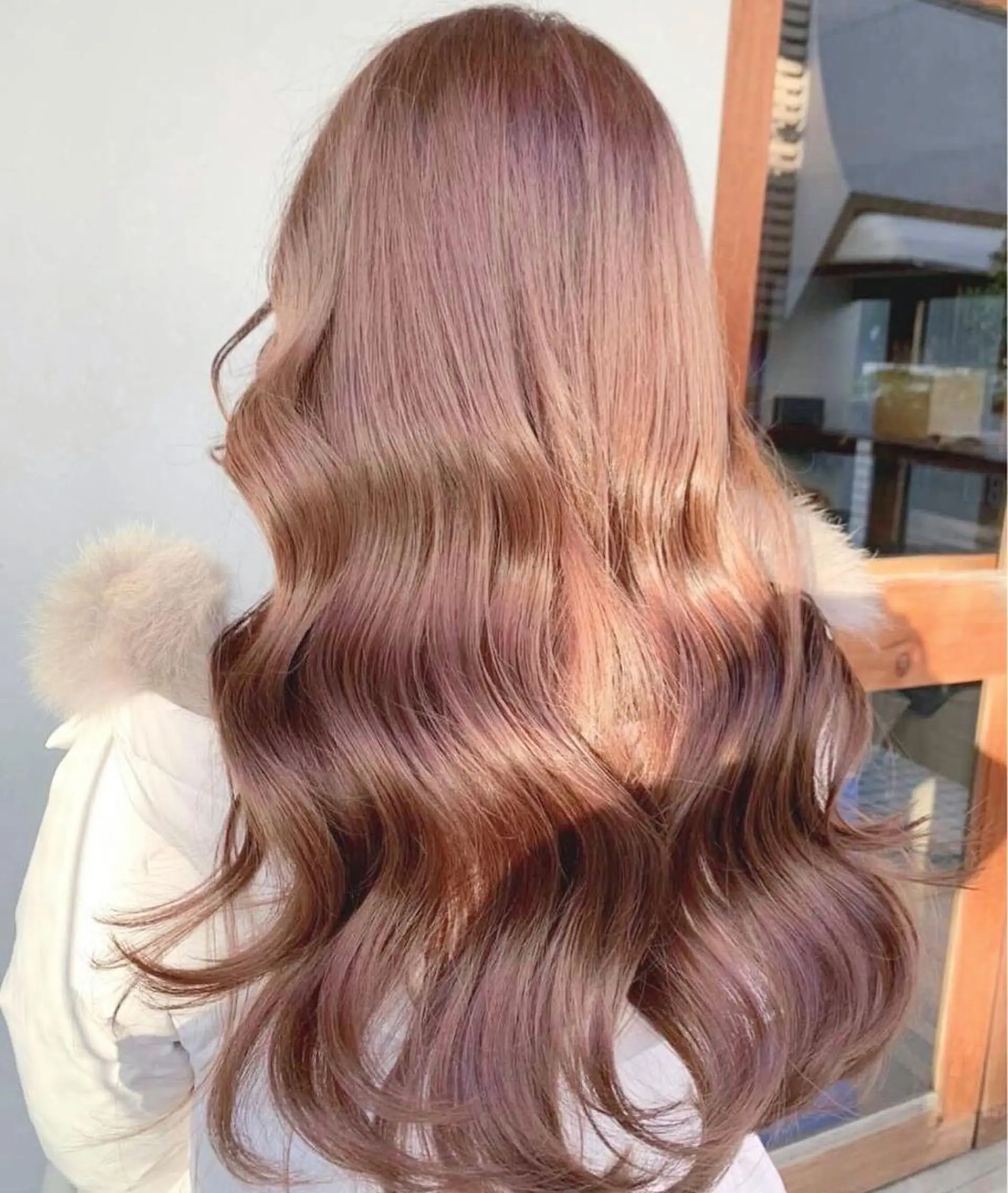 ロング カラー ベージュカラー ピンクカラー ピンクベージュ 深沢 秀のヘアスタイル