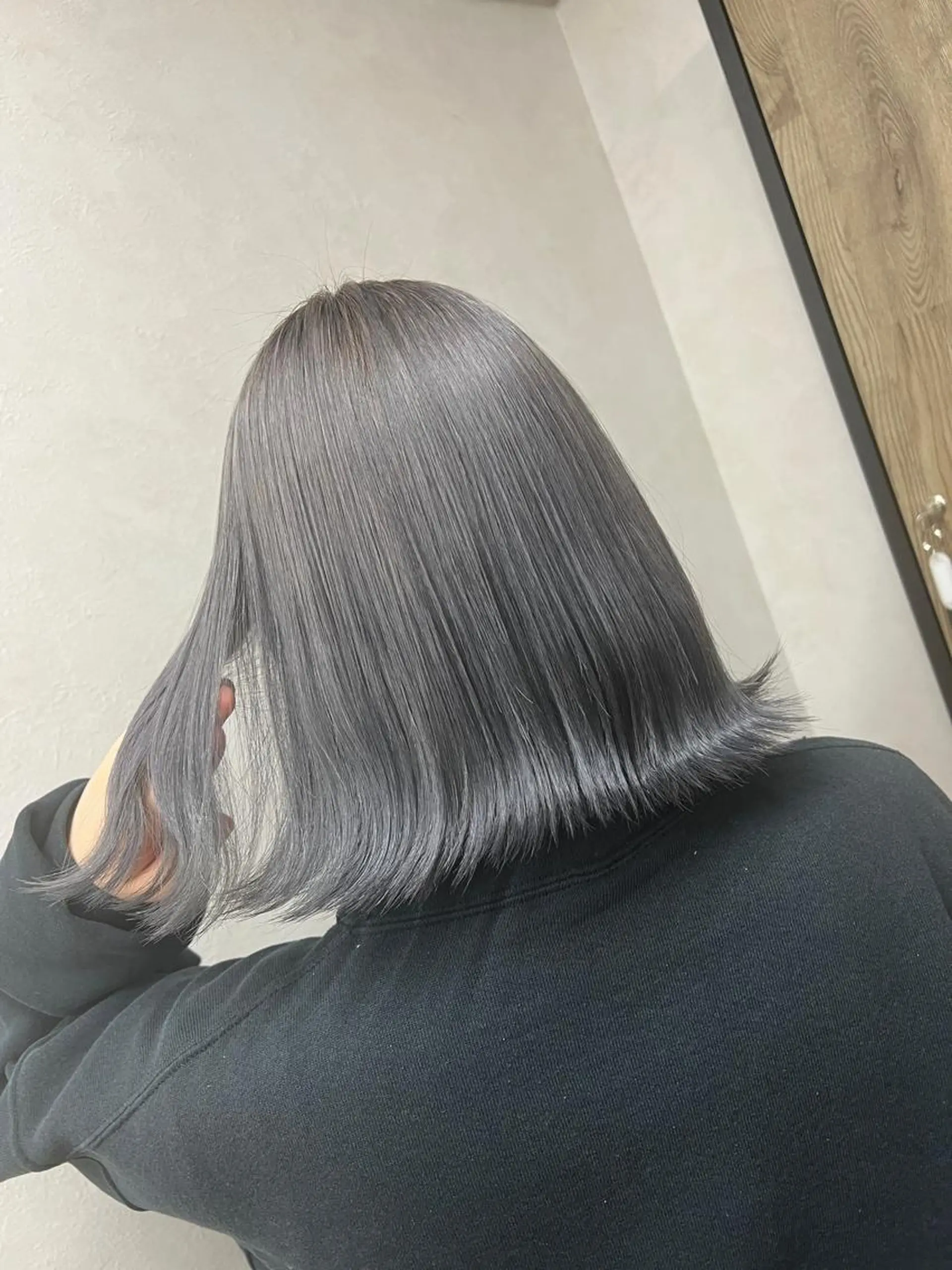 ミディアム カラー バレイヤージュ ブリーチ ケアブリーチ ダブルカラー イヤリングカラー カット ヘアカラー 🌷かわばた めい🌷のヘアスタイル