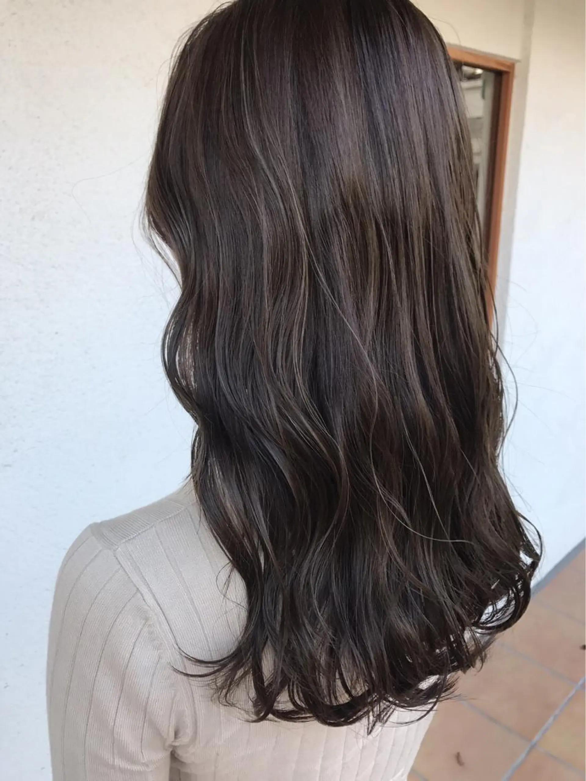 カラー 梅田 NU茶屋町gotoday所属・kana .オリーブ /ナチュラルヘアのヘアスタイル