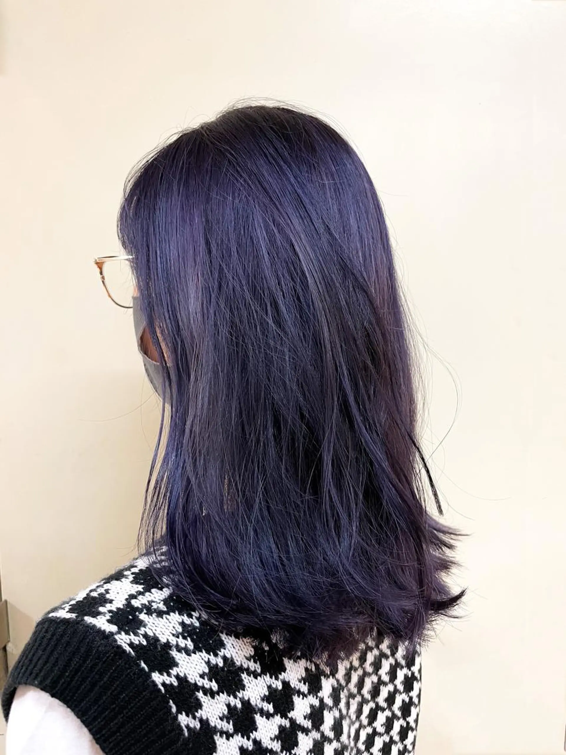 ミディアム カラー アイジマヒロ vagueのヘアスタイル