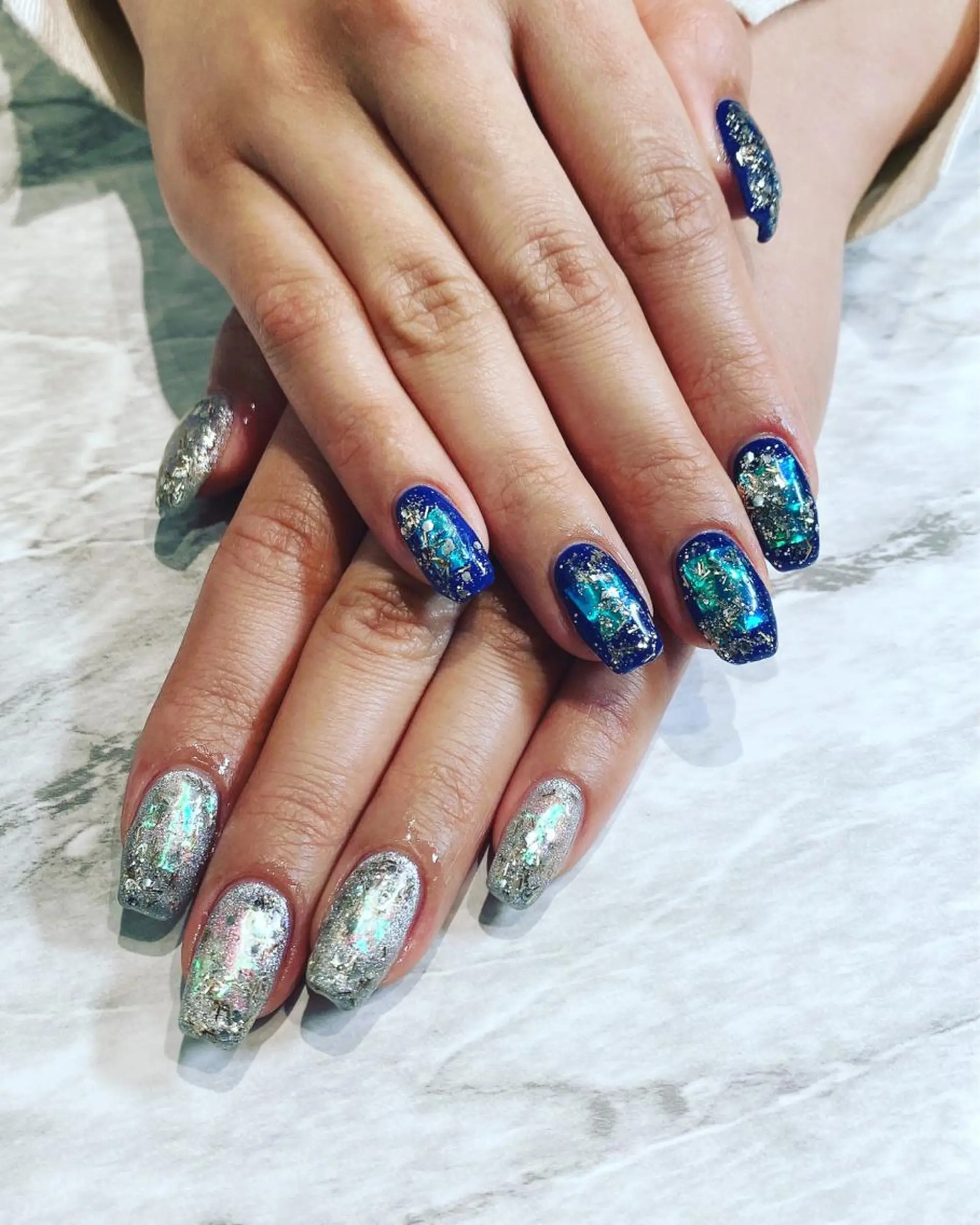 ネイル オーロラネイル ハンドネイル フットネイル ハンドケア nail salon  AlgeTy所属・✴︎:.｡. MAKI.｡.:✴︎のネイルデザイン