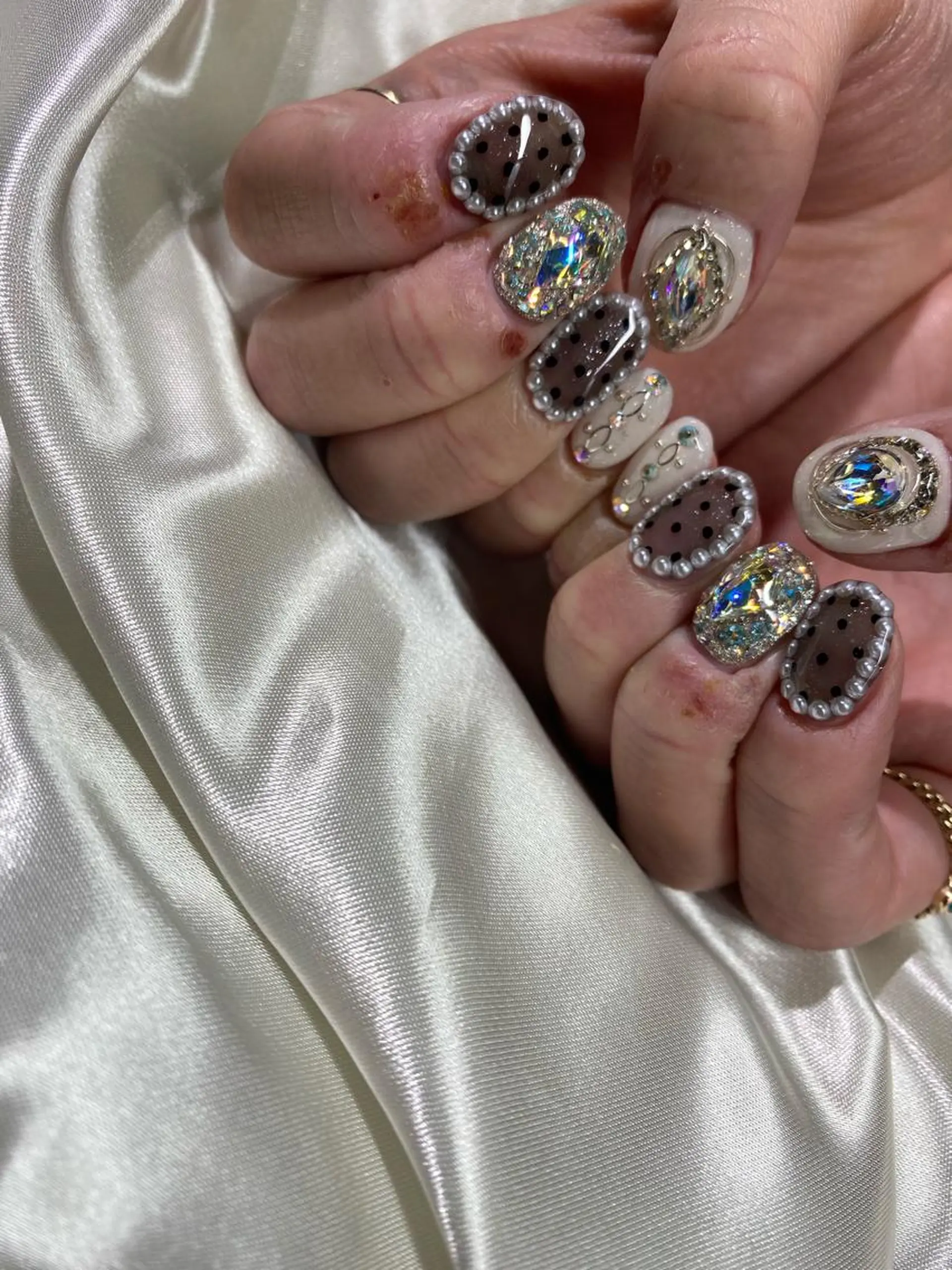 ネイル 持ち込み ニュアンスネイル Charme. NOBUKOのネイルデザイン