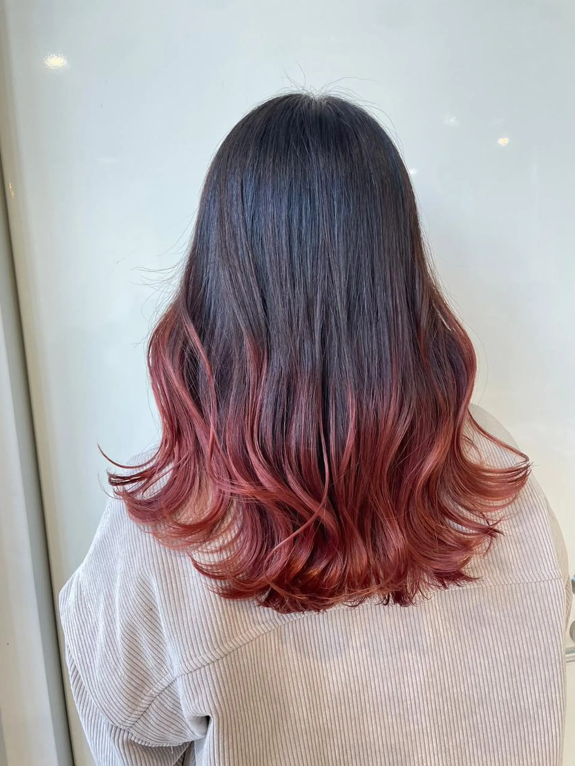 セミロング ウルフカット 公式 Ease by amble luxeのヘアスタイル